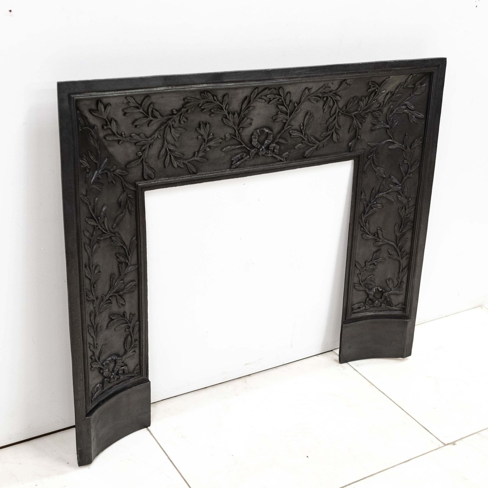photo furniture Cast Iron Louis XVI Style Fireplace Insert