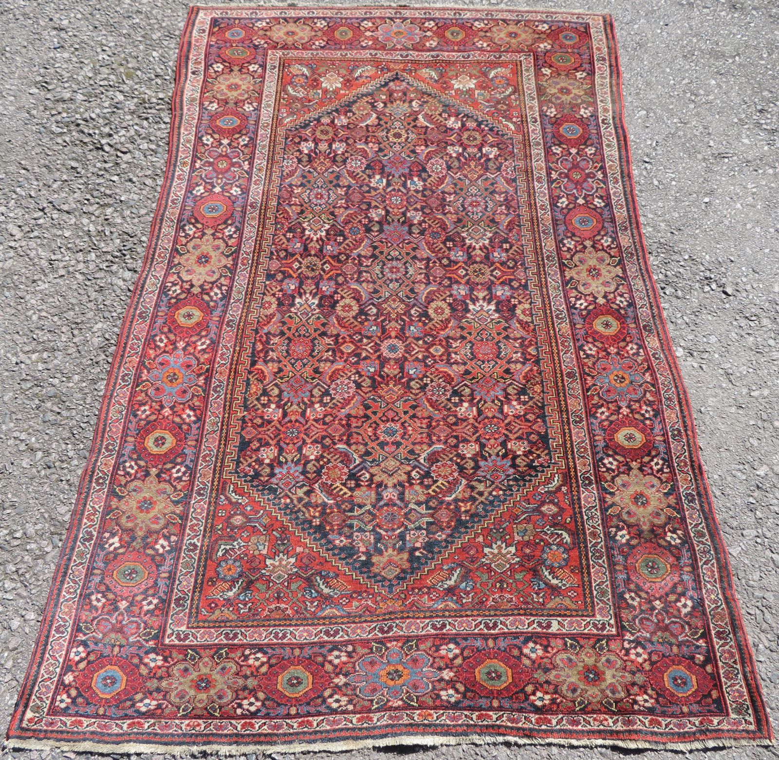 Fine Antique Rug. 204cm X 130cm