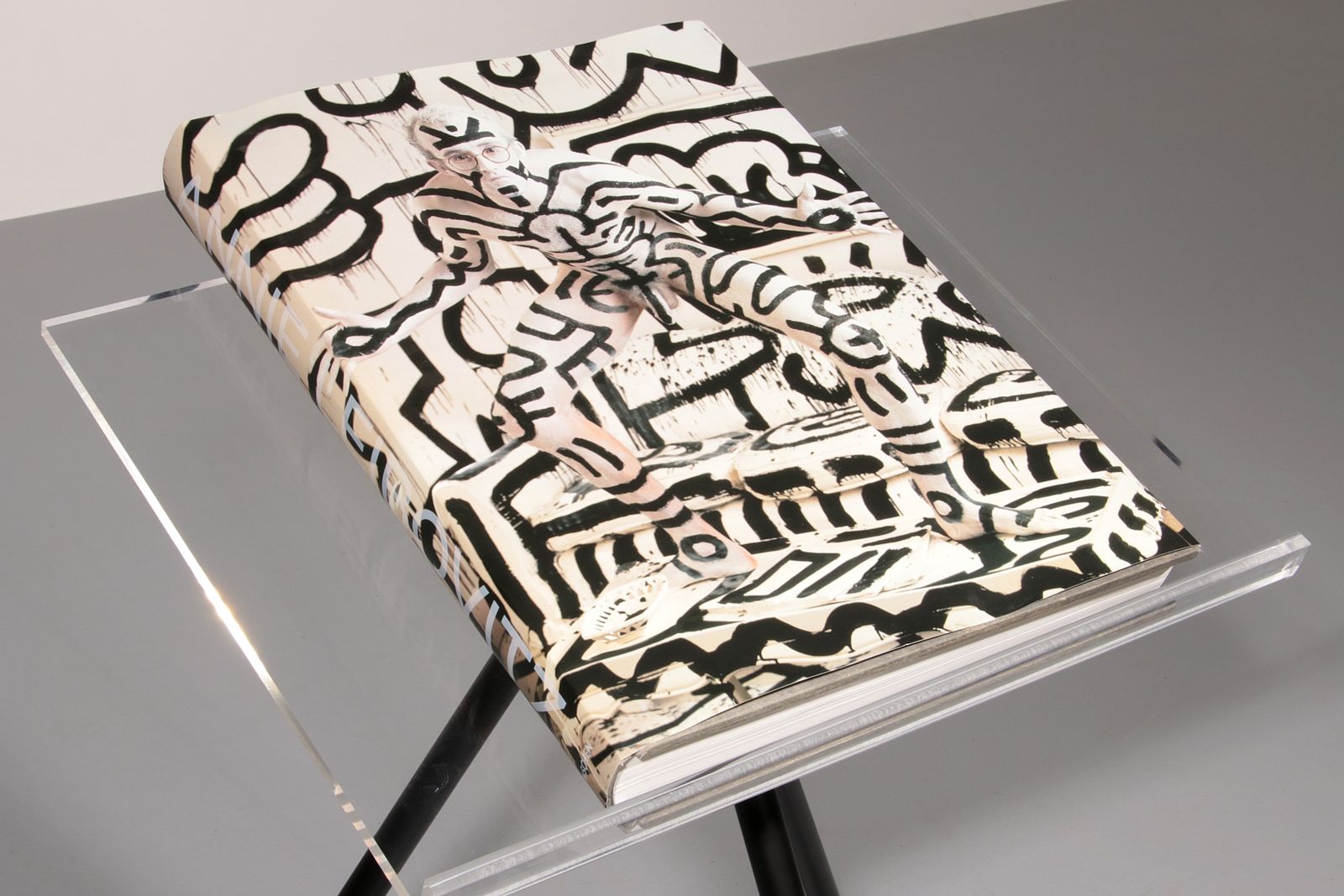 Annie Leibovitz X Keith Haring Sumo – Signed Limited Collector’s photo furniture