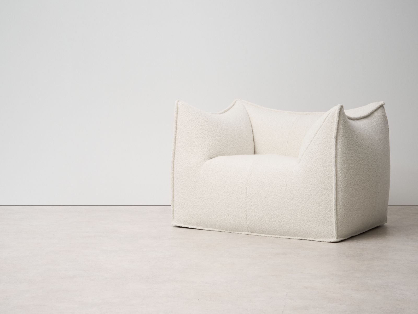 Mario Bellini 'Le Bambole' Armchair B&B Italia, Italy, 1970s