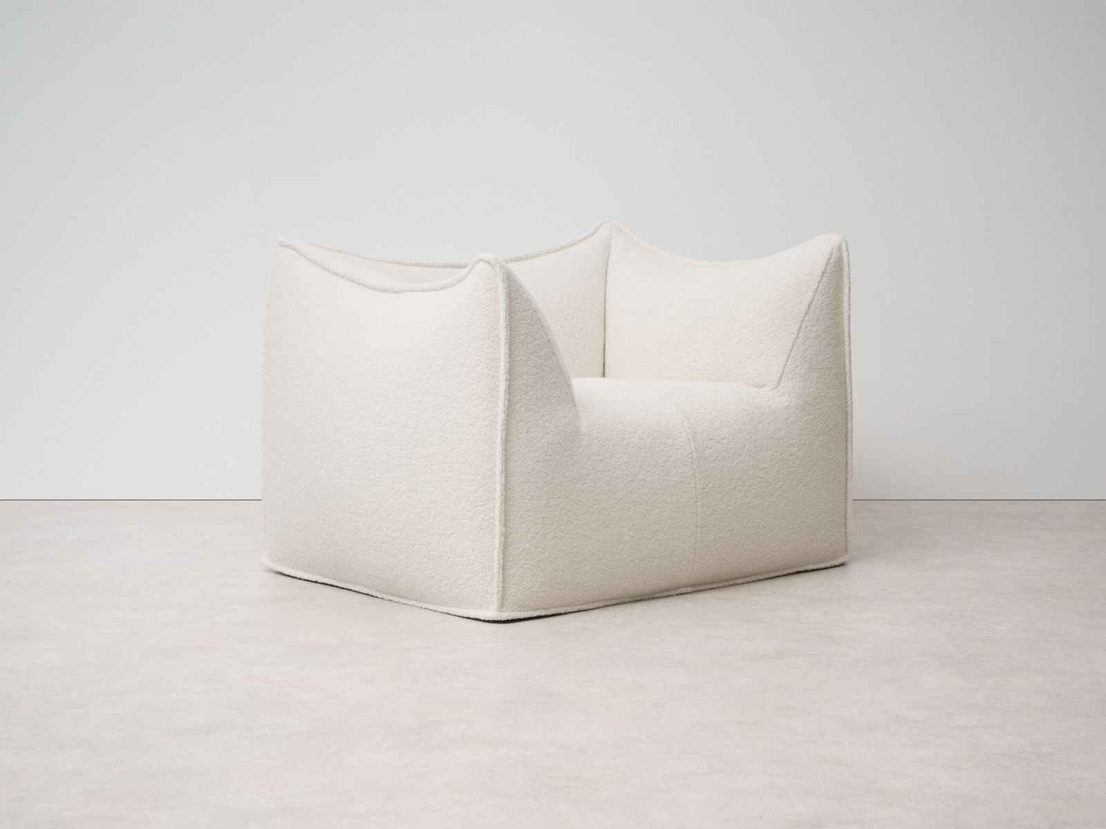 Mario Bellini 'Le Bambole' Armchair B&B Italia, Italy, 1970s photo vintage