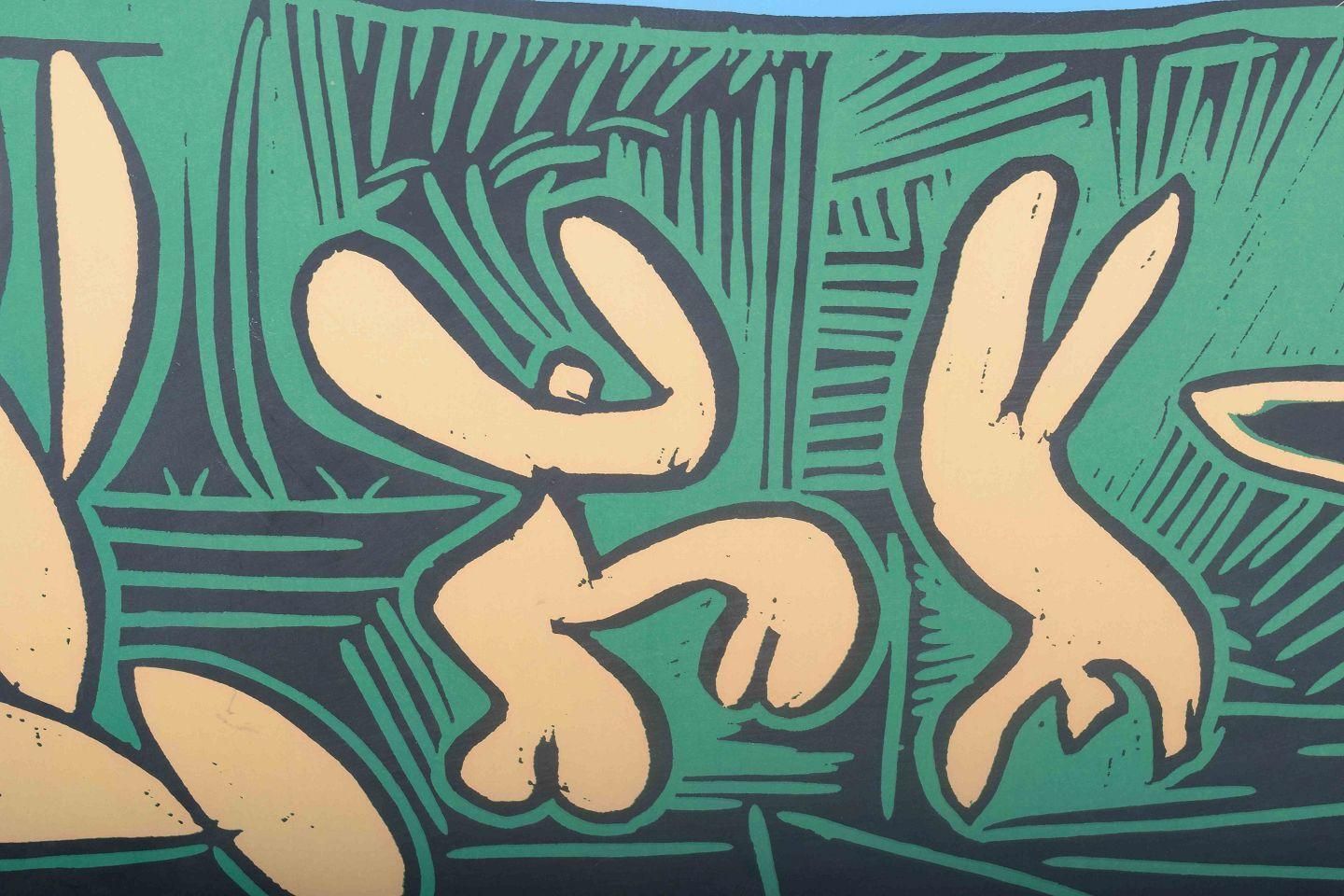 Pablo Picasso. Linogravure sur papier. « Bacchanale au taureau ». photo furniture