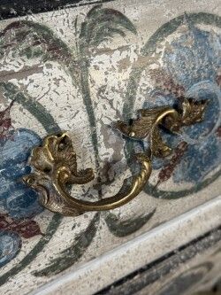 19th Century French Marble Top Painted Bombe Shape Commode photo vinterior