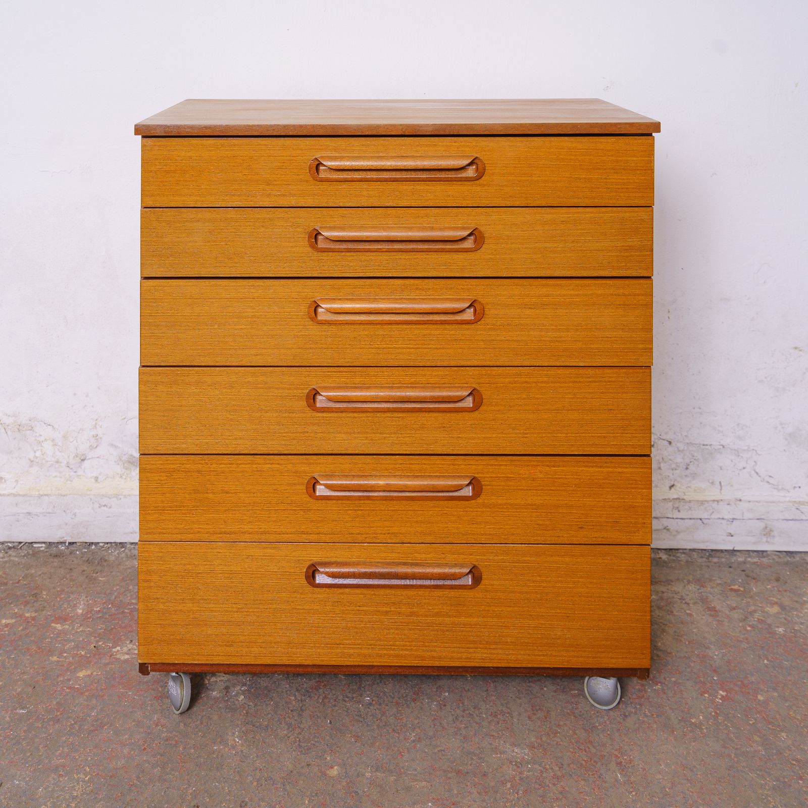 Schreiber Mid Century Teak Chest Of Drawers