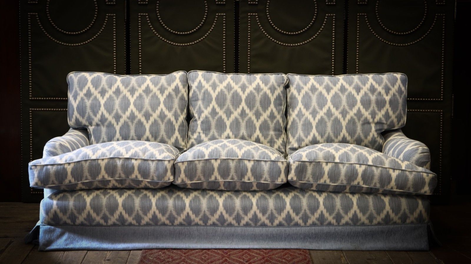 Peter Dudgeon 3 Seater Connaught Grand Sofa Jane Churchill Fontane Blue Linen 🚚 photo Furniture