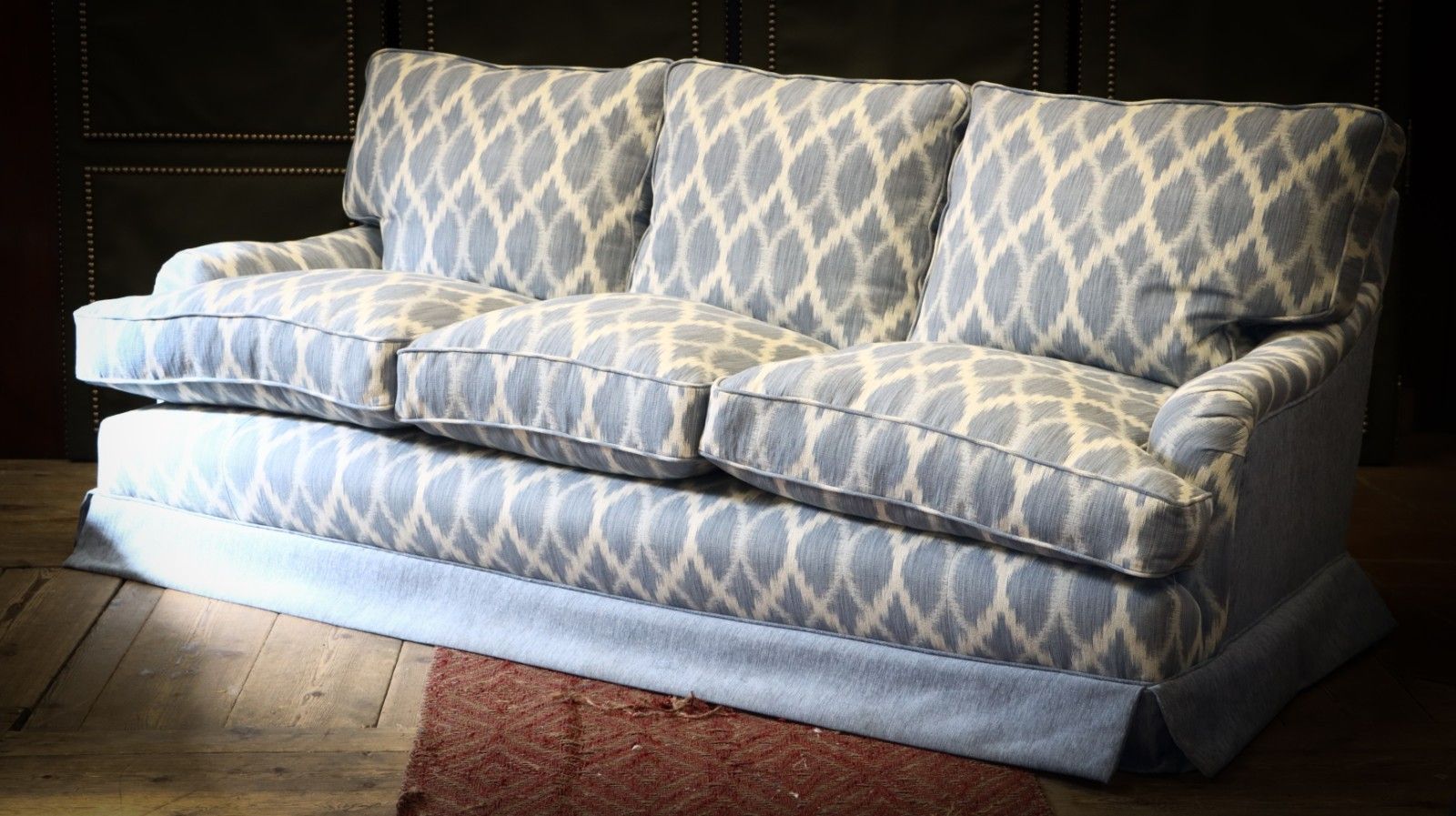 Peter Dudgeon 3 Seater Connaught Grand Sofa Jane Churchill Fontane Blue Linen 🚚 photo vintage