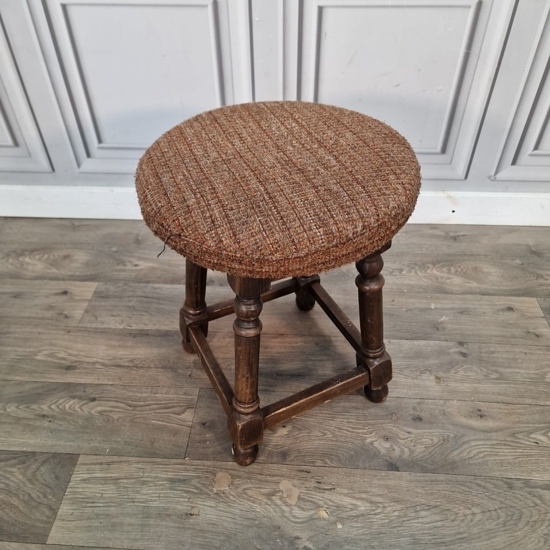 Vintage Wooden Pub Stool Upholstered Seat Bar Chair Turned Legs Retro Mancave photo furniture