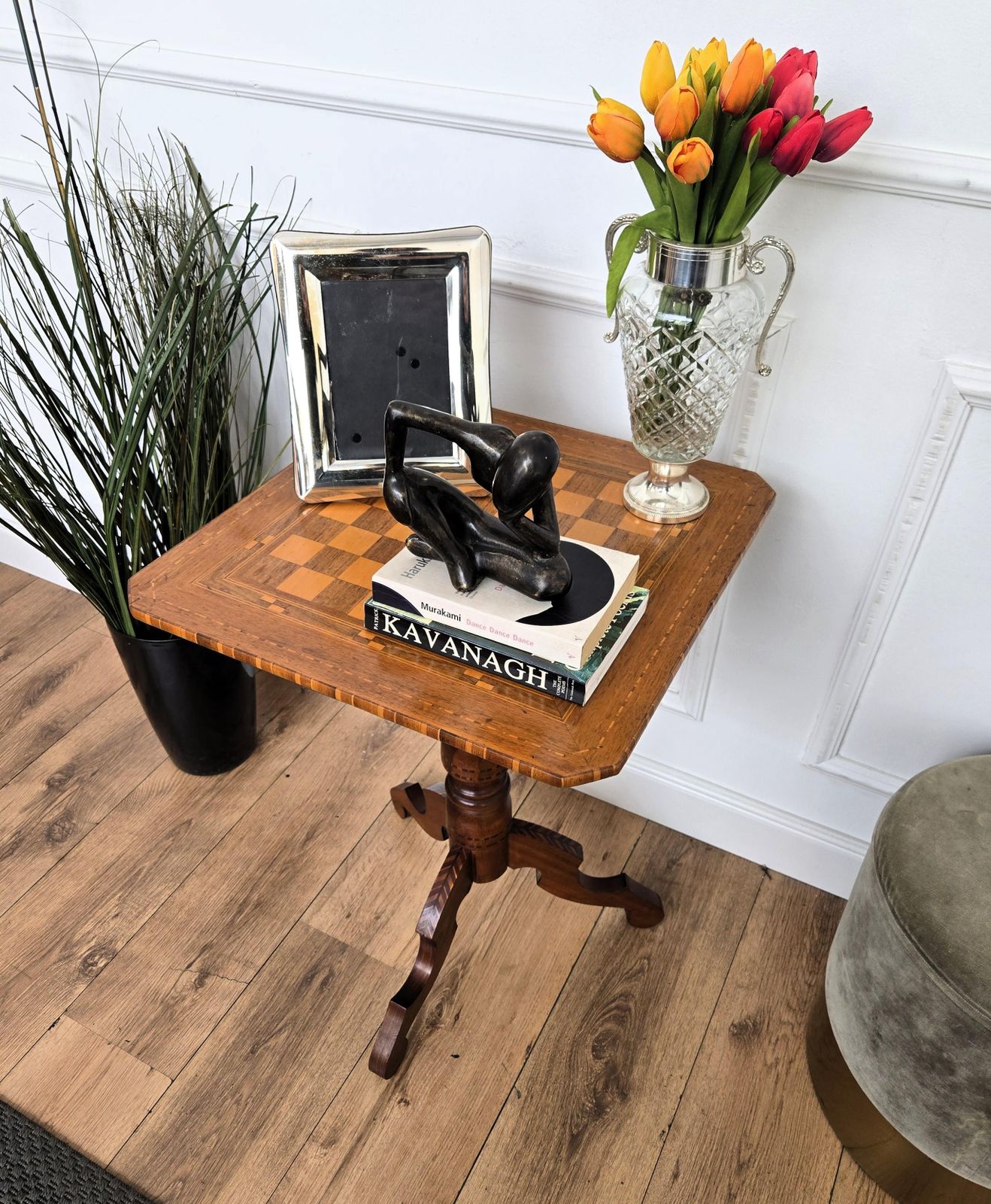 Neoclassical Italian Biedermeier Walnut Inlay Tripod Chess Games Or Side Table photo for sale
