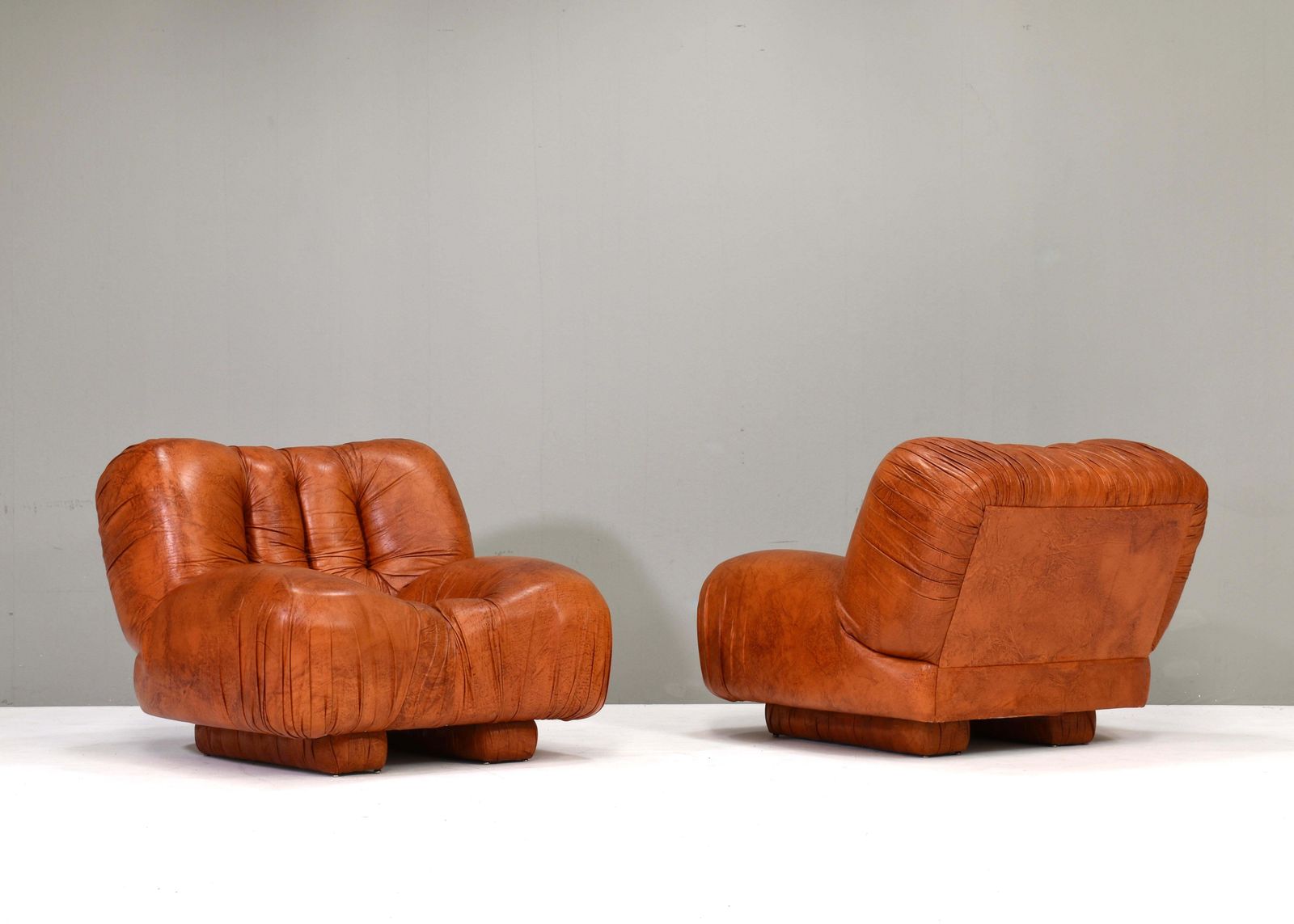 Giuseppe Rossi Di Albizzate Lounge Chairs In Leather, Italy – 1970’s photo Furniture