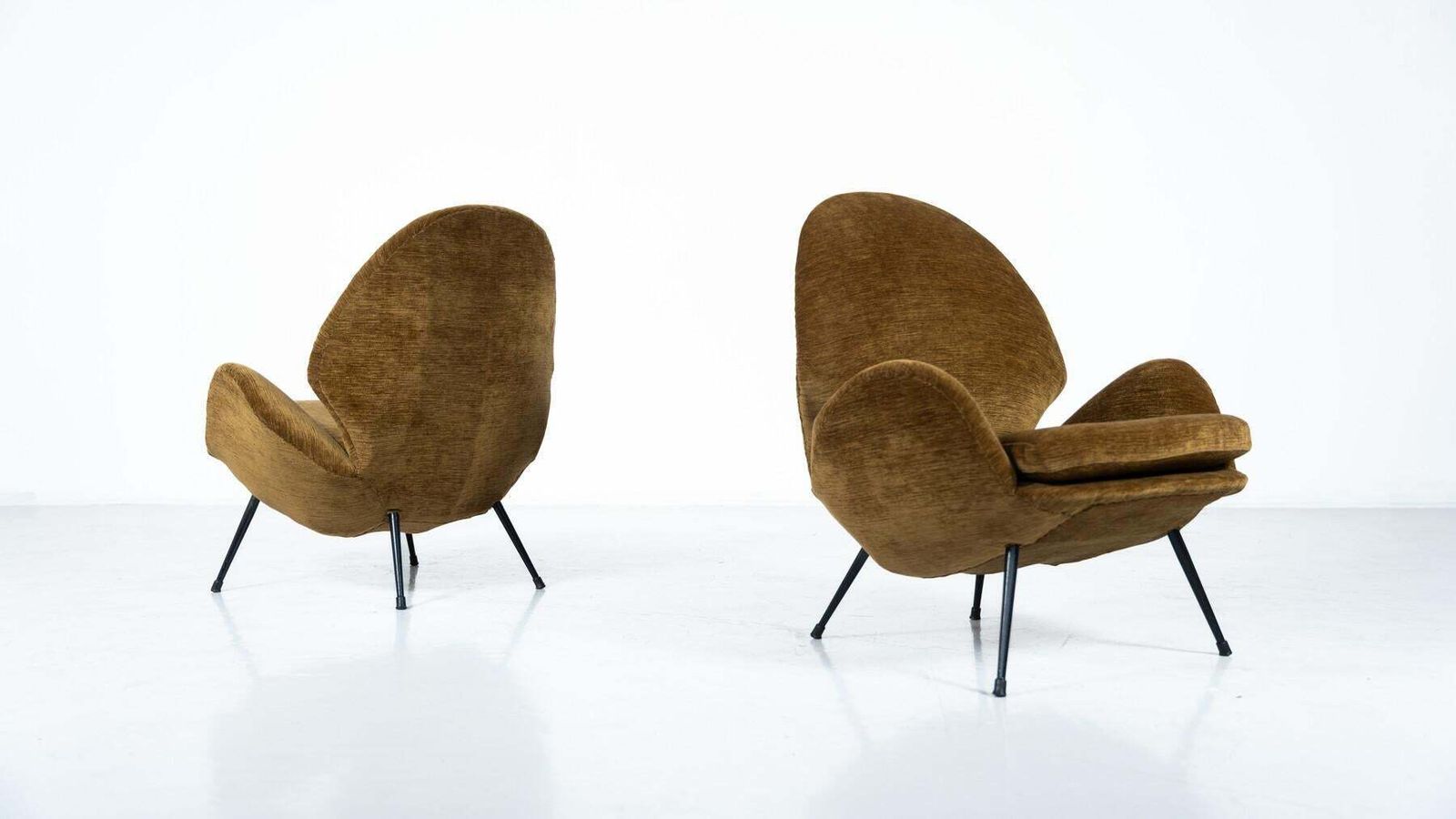 Pair Of Armchairs, Italy, 1950s   New Velvet Upholstey photo vinterior