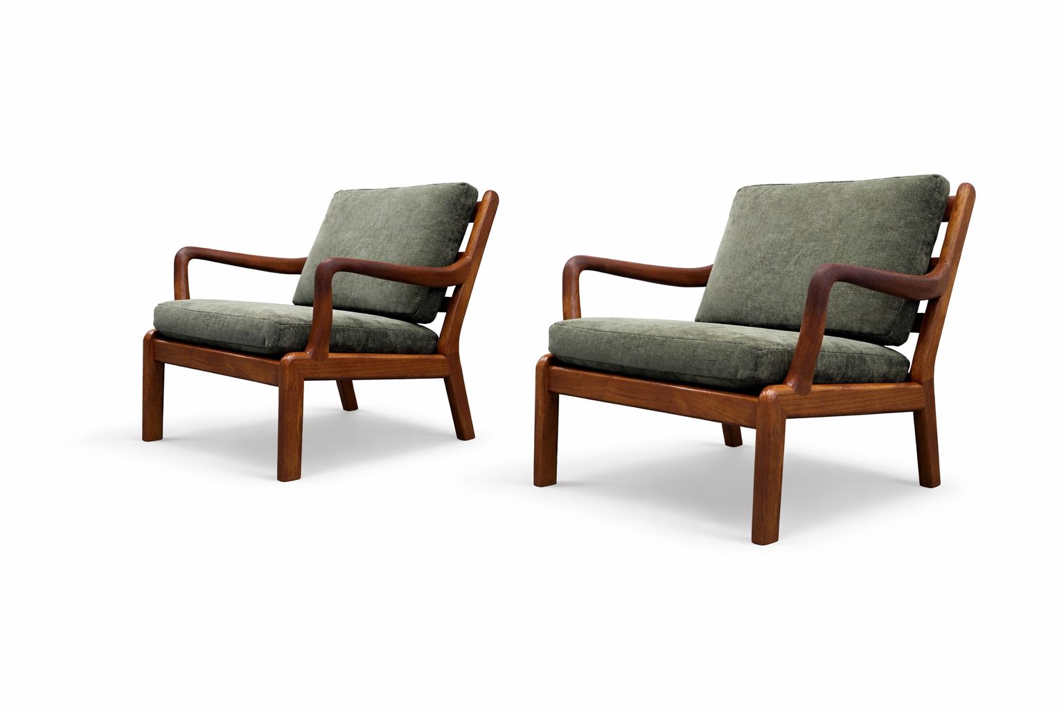 Set Of Two   Mid Century Armchairs By L. Olsen & Son Mobelfabrik, Denmark