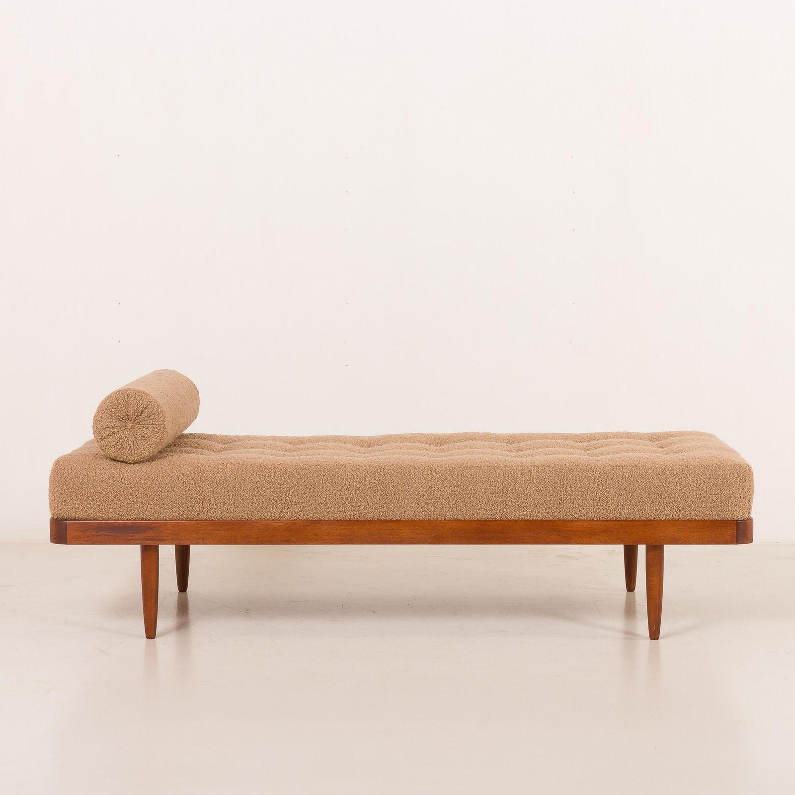 Scandinavian Mid Century Daybed In Natural Boucle Fabric, Denmark 1960s photo vinterior