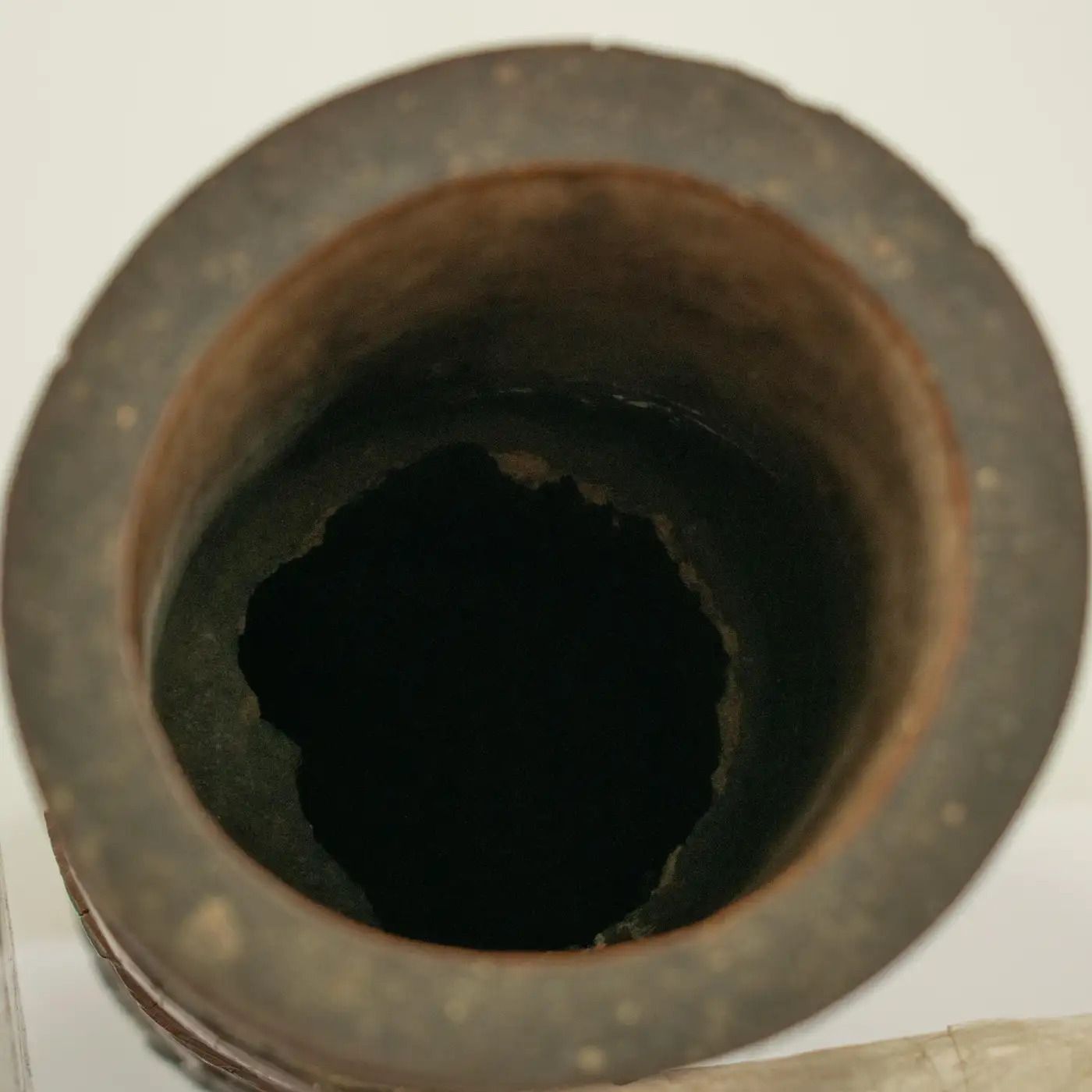 Paire de pots à pinceaux chinois en bambou photo vinterior