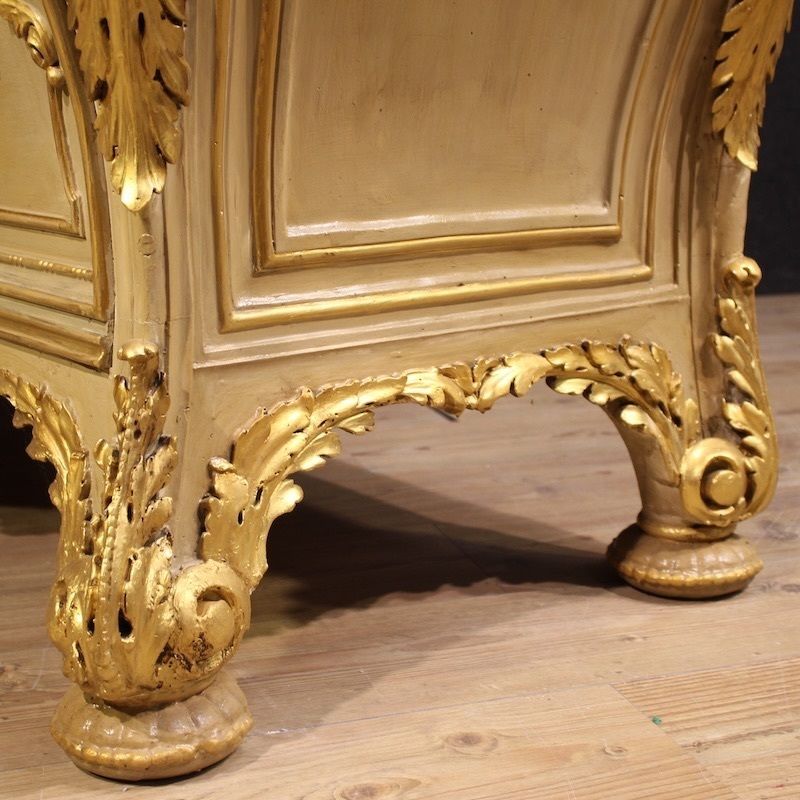 photo vintage Commode italienne laquée et dorée du XXe siècle