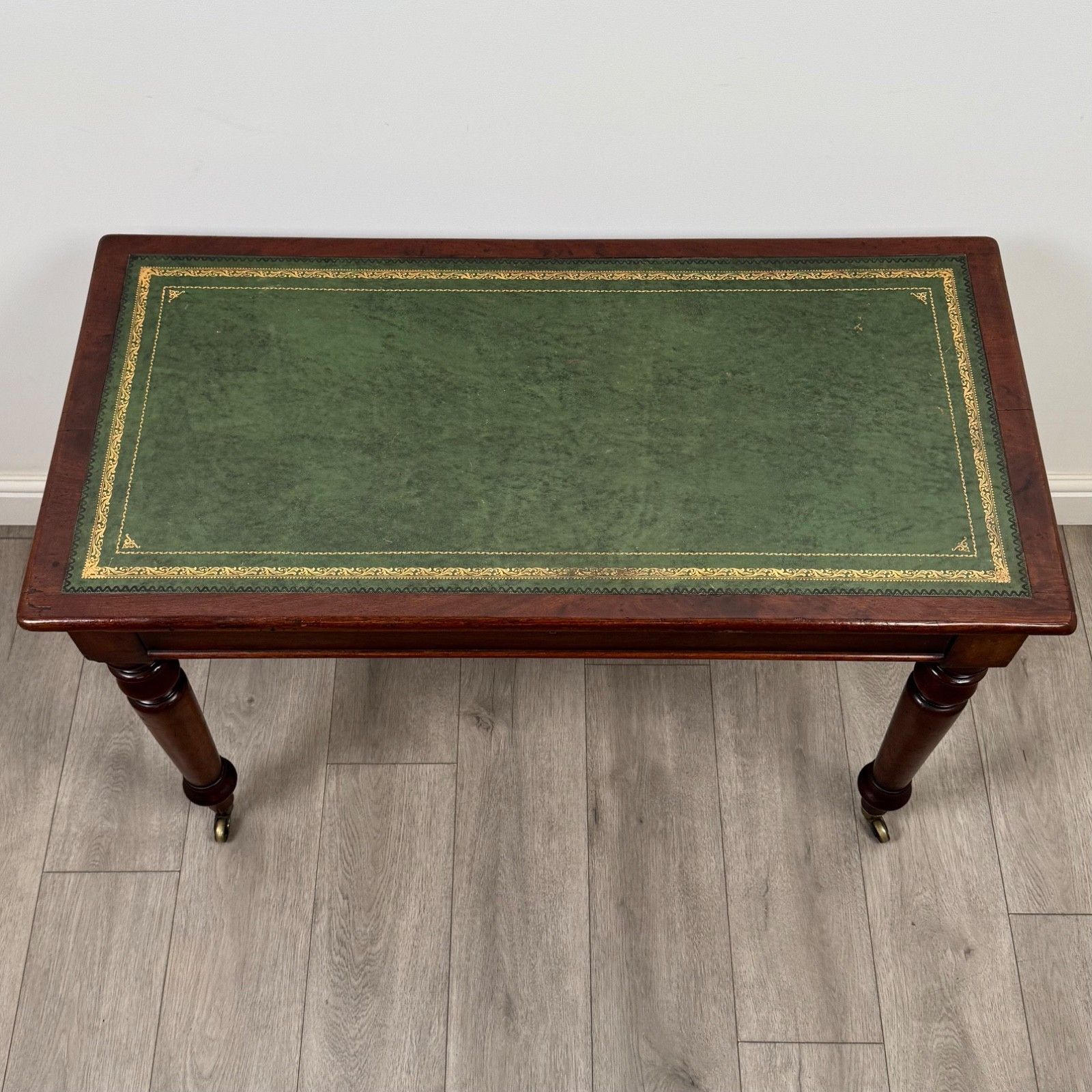 photo furniture Antique 19th Century Victorian Writing Table In Mahogany ( Af 5566 )