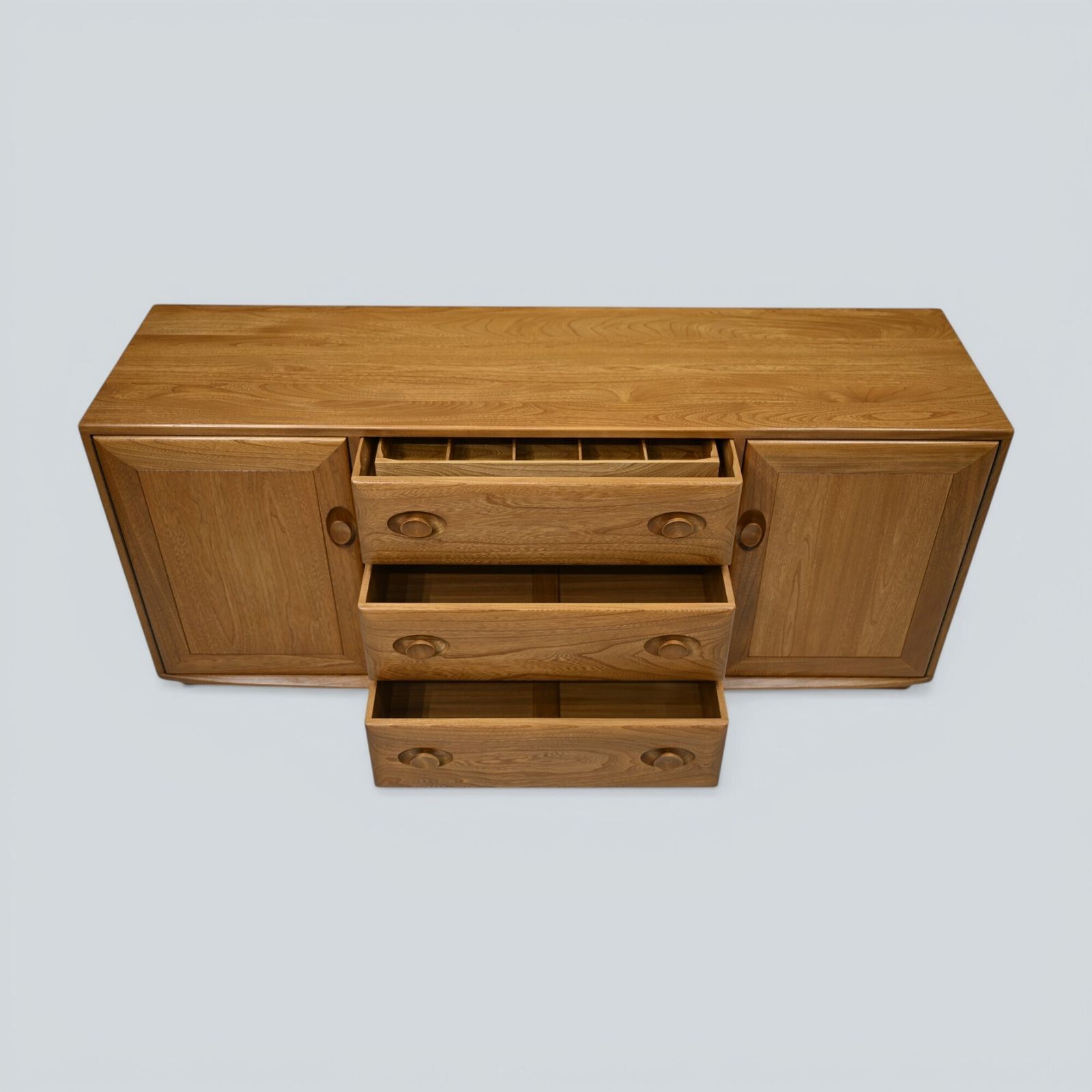927.0 Ercol Windsor Sideboard Model Number 1072 Light Finish Vintage Free Uk Delivery* photo