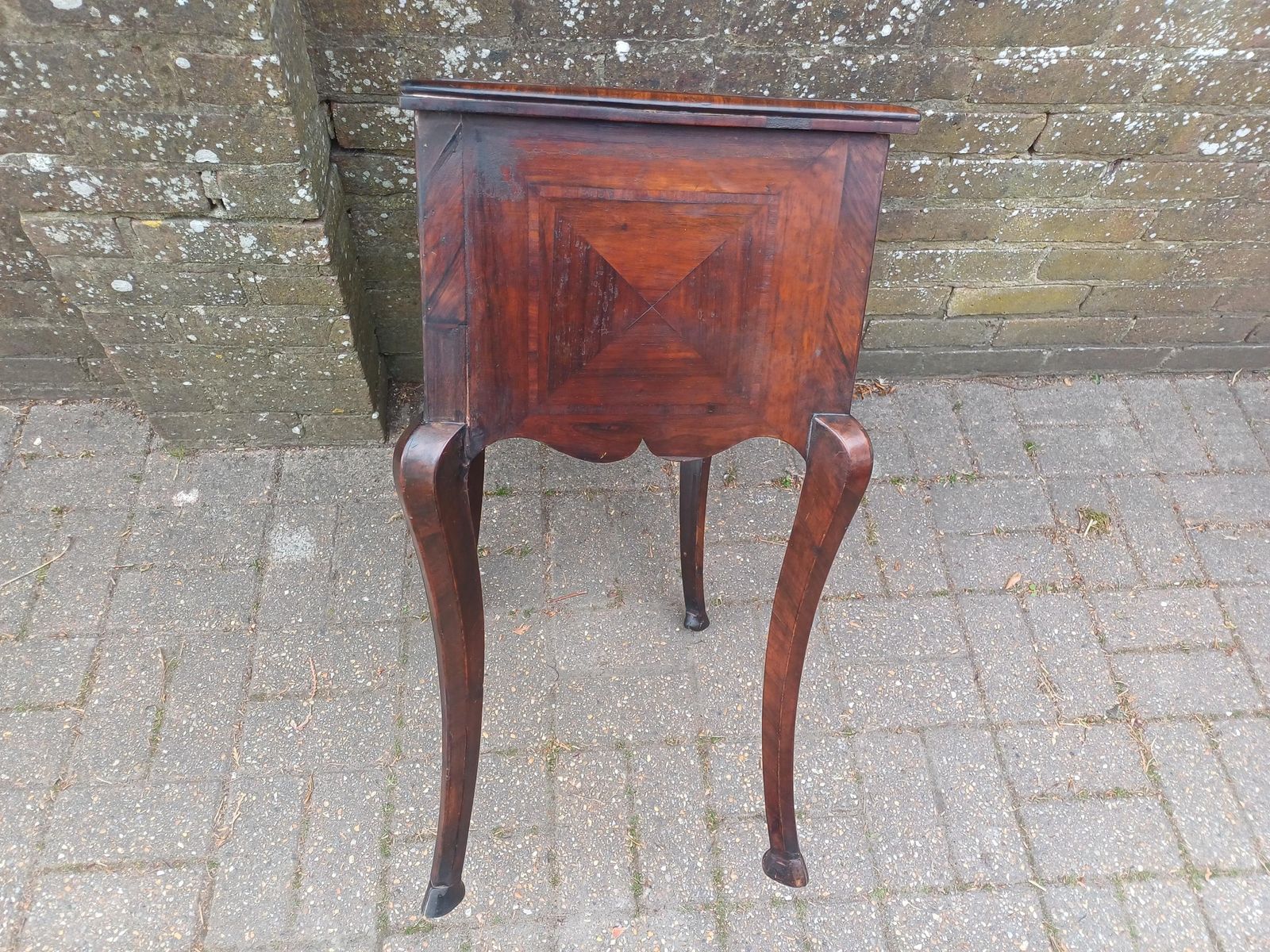 495.0 Antique Rosewood Side Table 3 Drawer Chest Georgian Style Writing Table Vintage Cabinet Brass Escutcheons photo