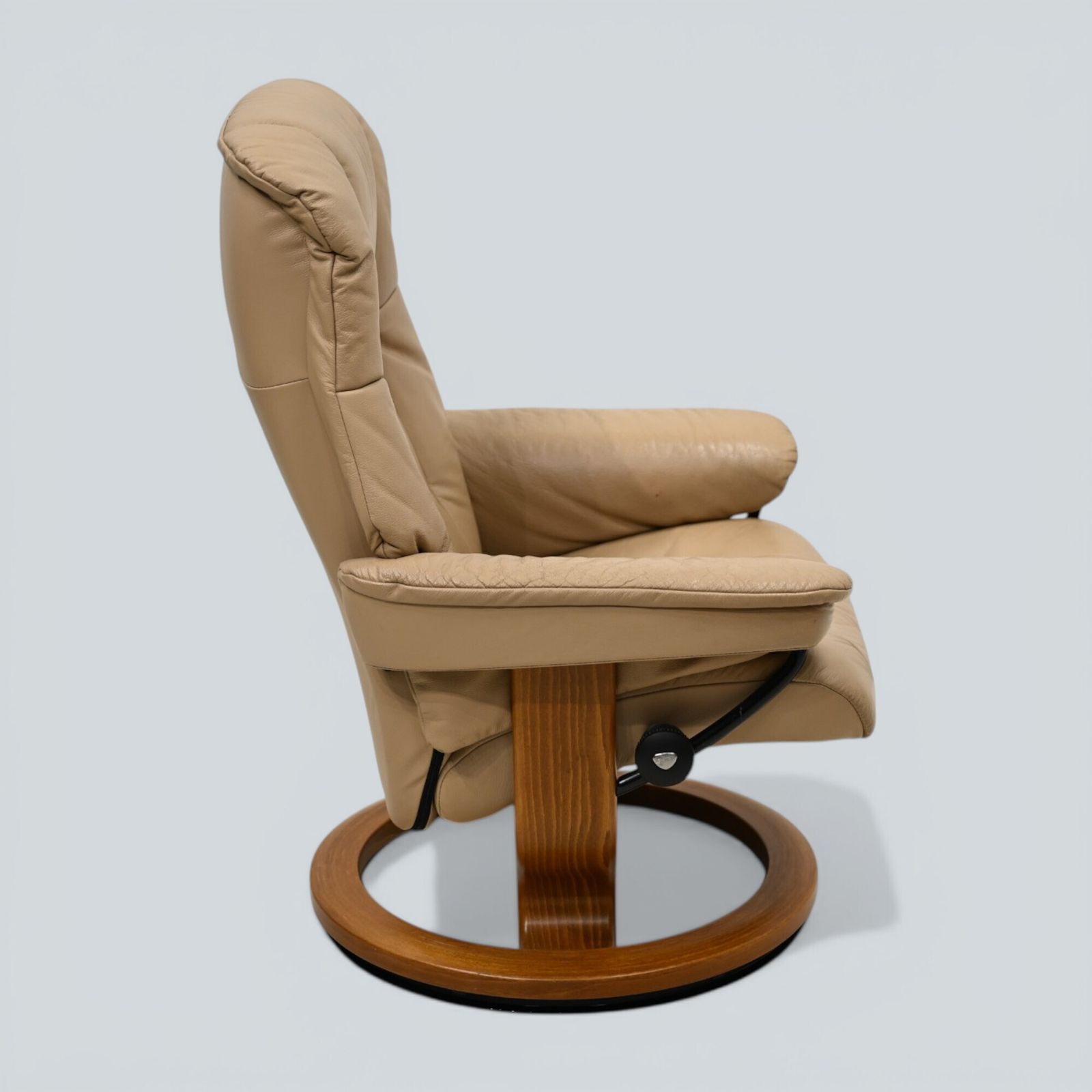 Erkornes Stressless Reclining Armchair Beige Leather Swivel Free Uk Delivery photo vintage