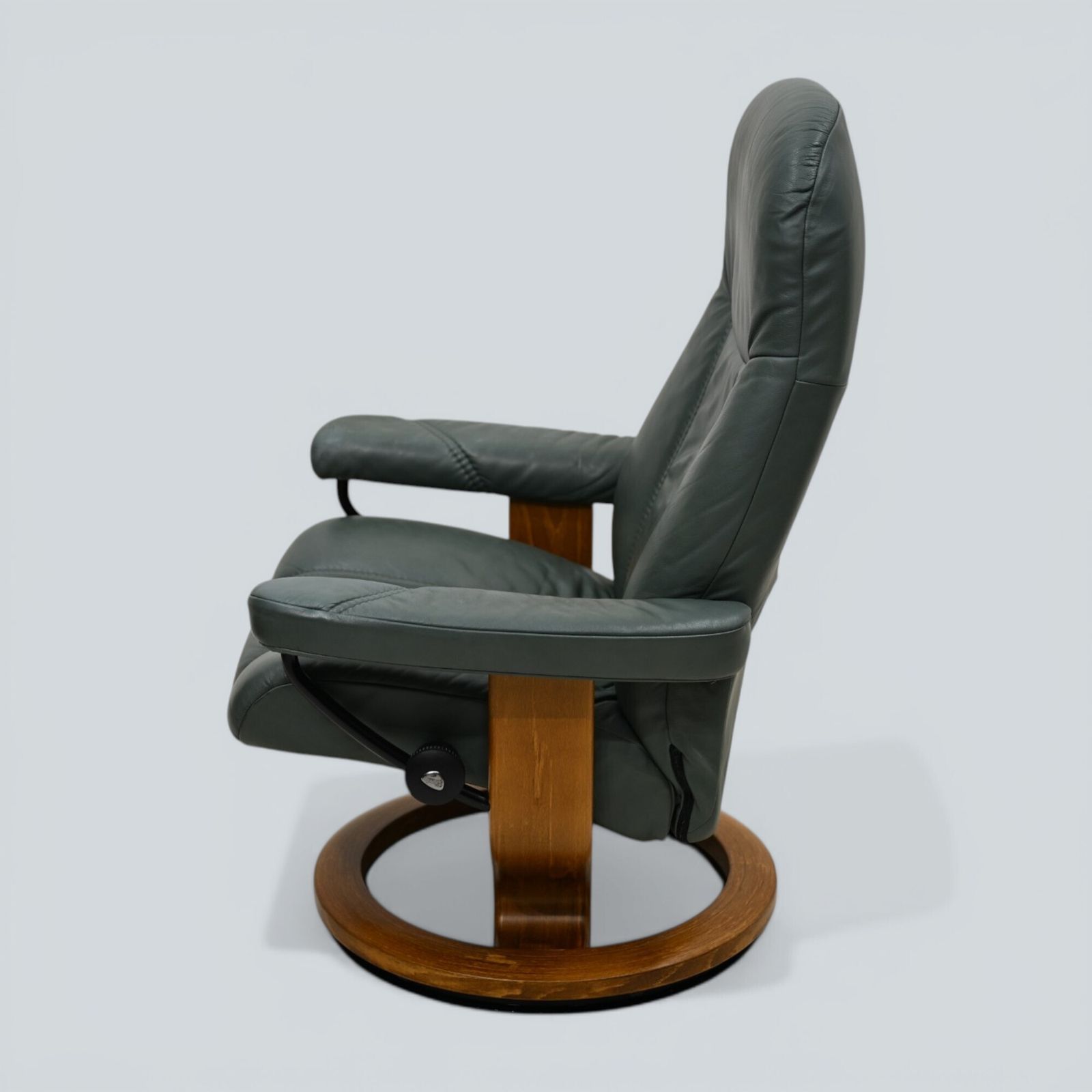 Erkornes Stressless Reclining Armchair Green Leather Swivel Free Uk Delivery photo for sale