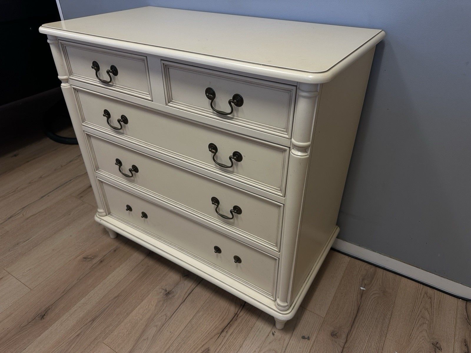 Laura Ashley Cream Chest Of Drawers 5 Drawer Bedroom Shabby Chic Vintage Style