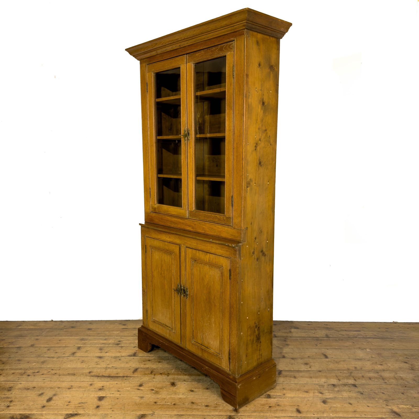 Antique Early 20th Century Oak Cupboard | Antique Cupboard | Antique Storage | Welsh Furniture photo furniture