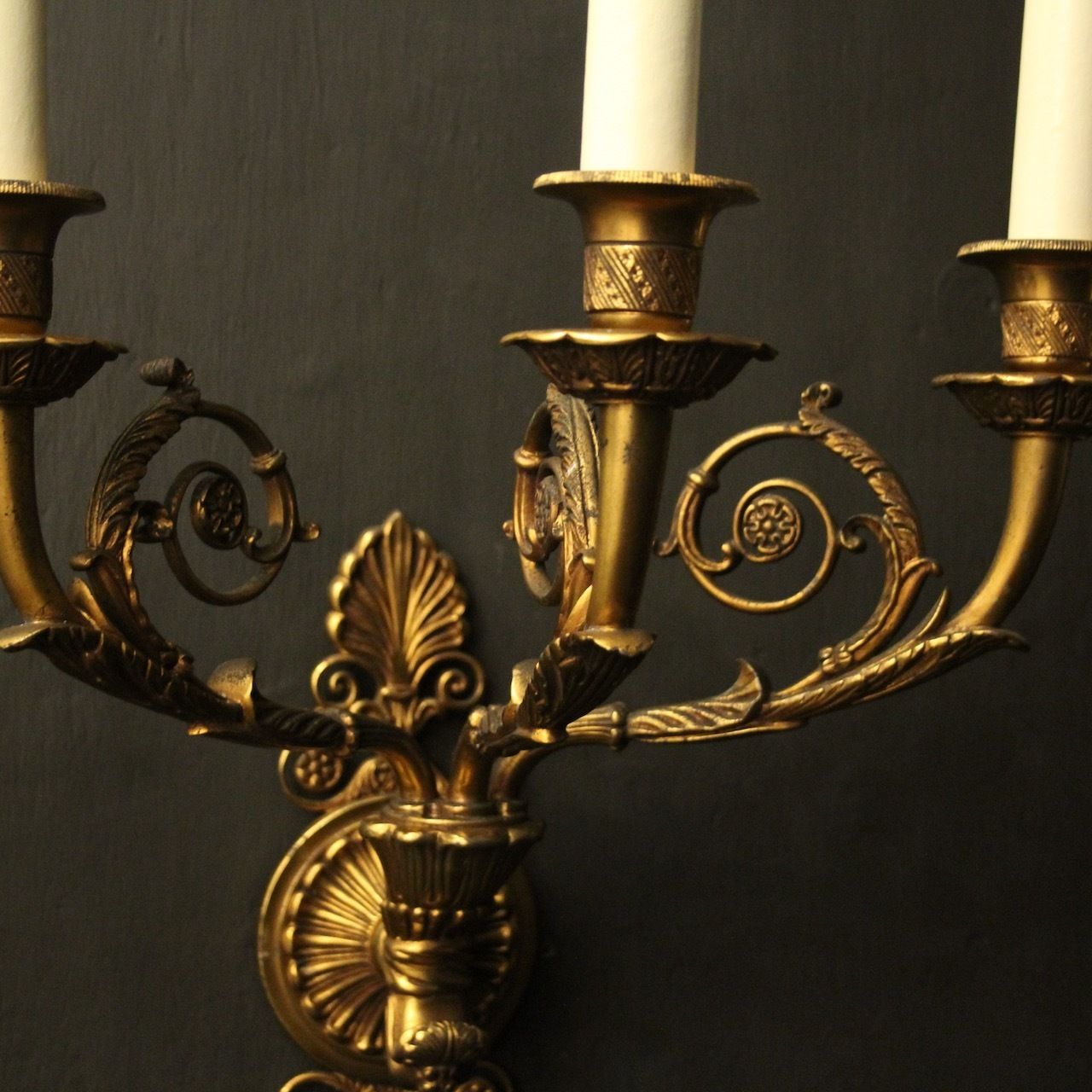 French Pair Of Bronze Antique Wall Sconces photo vinterior