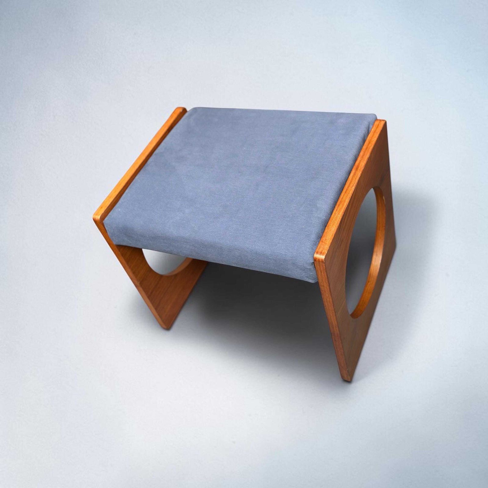 Mid Century Uniflex “F Range” Teak Stool / Footstool, C.1960s (With Original Advert) photo Furniture