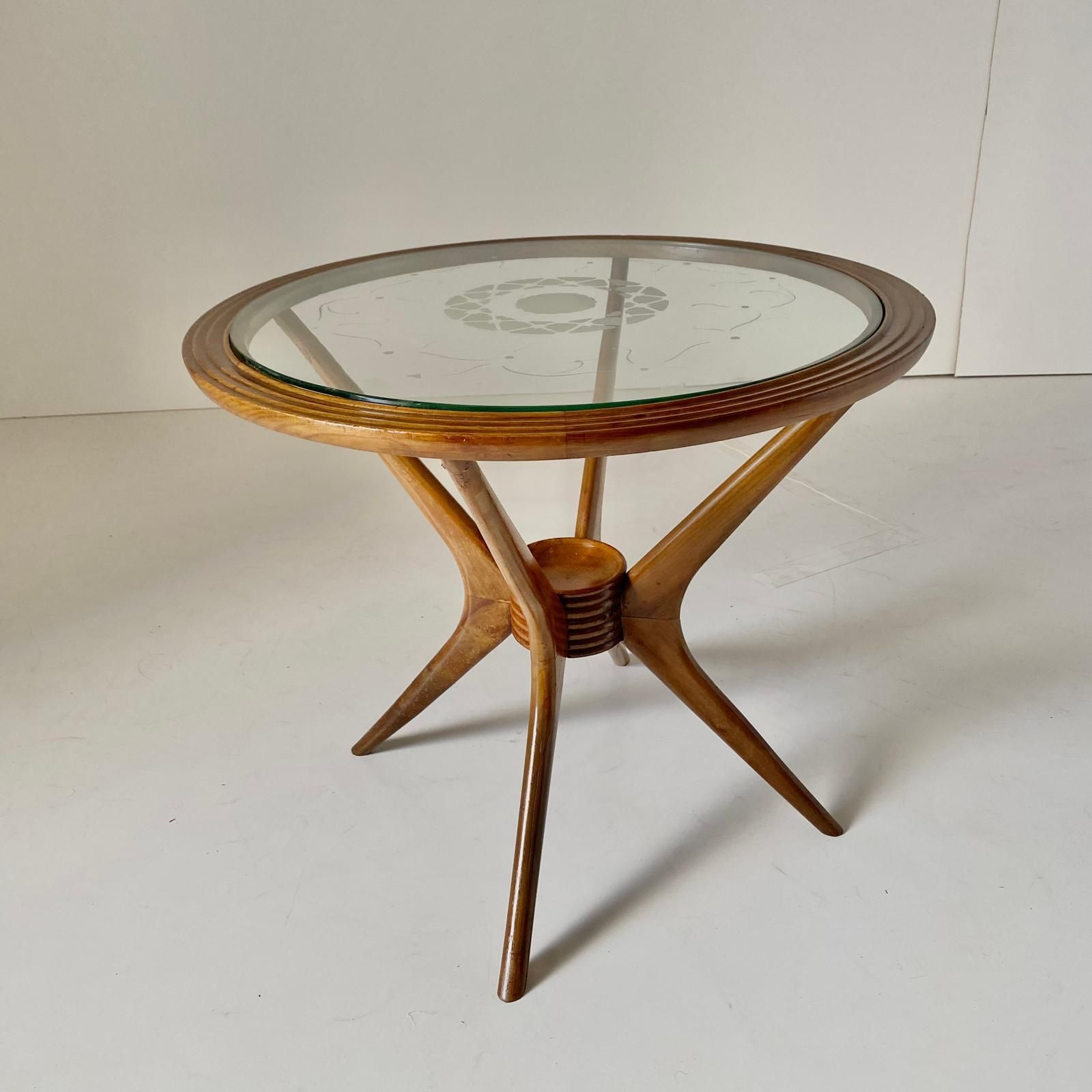 Modernist Round Wood Coffee Tabe With Spider Legs, Italy In The Style Fo Paolo Buffa.