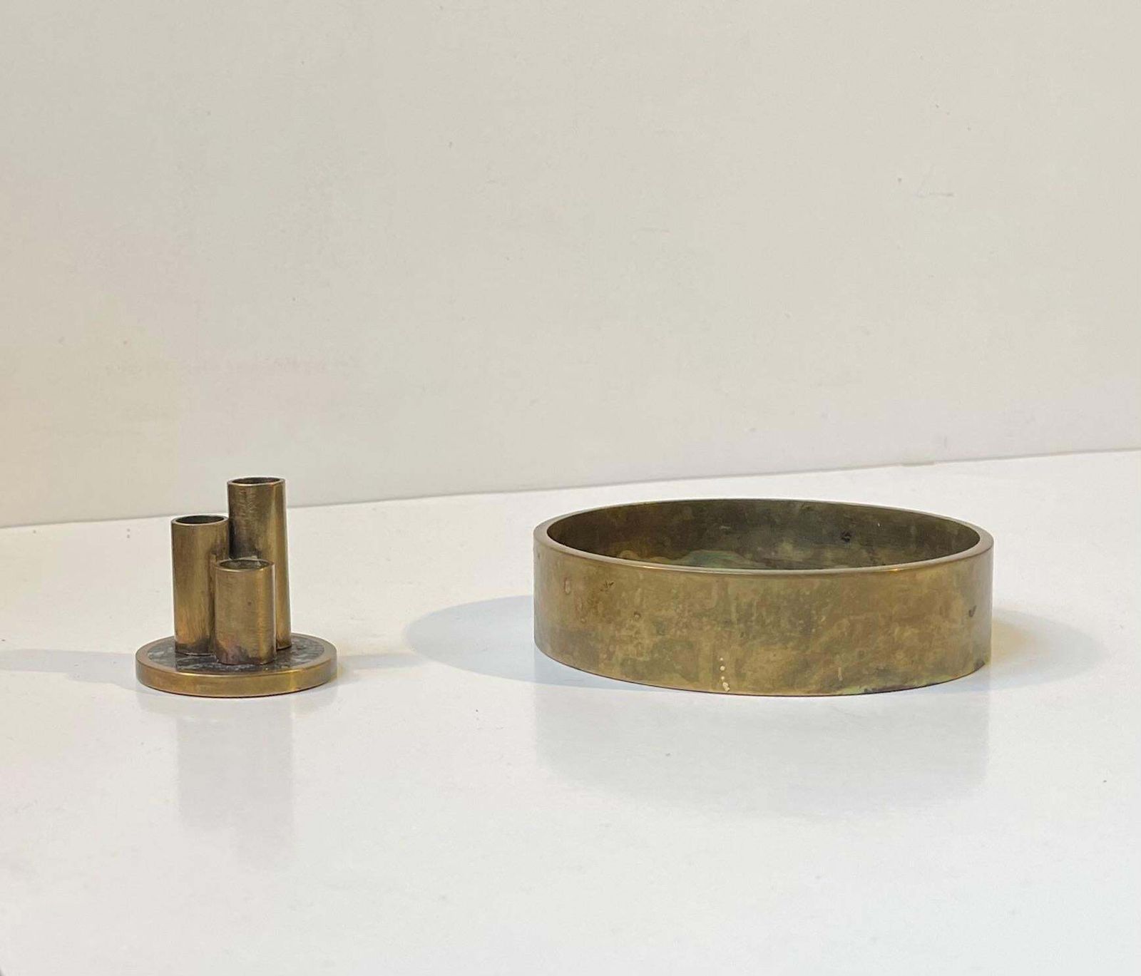 Midcentury Natural Stone & Brass Pen Holder & Ashtray By Saulo Norway, 1960s photo Home Decor
