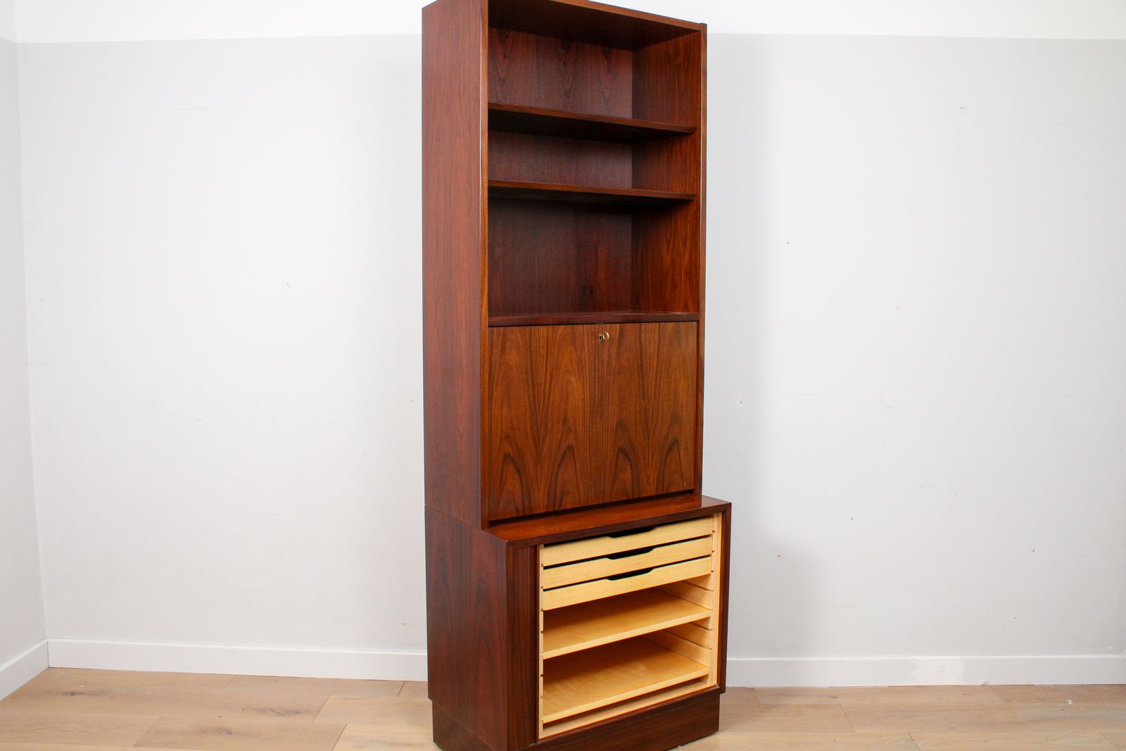 A Vintage Danish Mid Century Rosewood Poul Hundevad Display Cabinet Bookshelf photo Furniture
