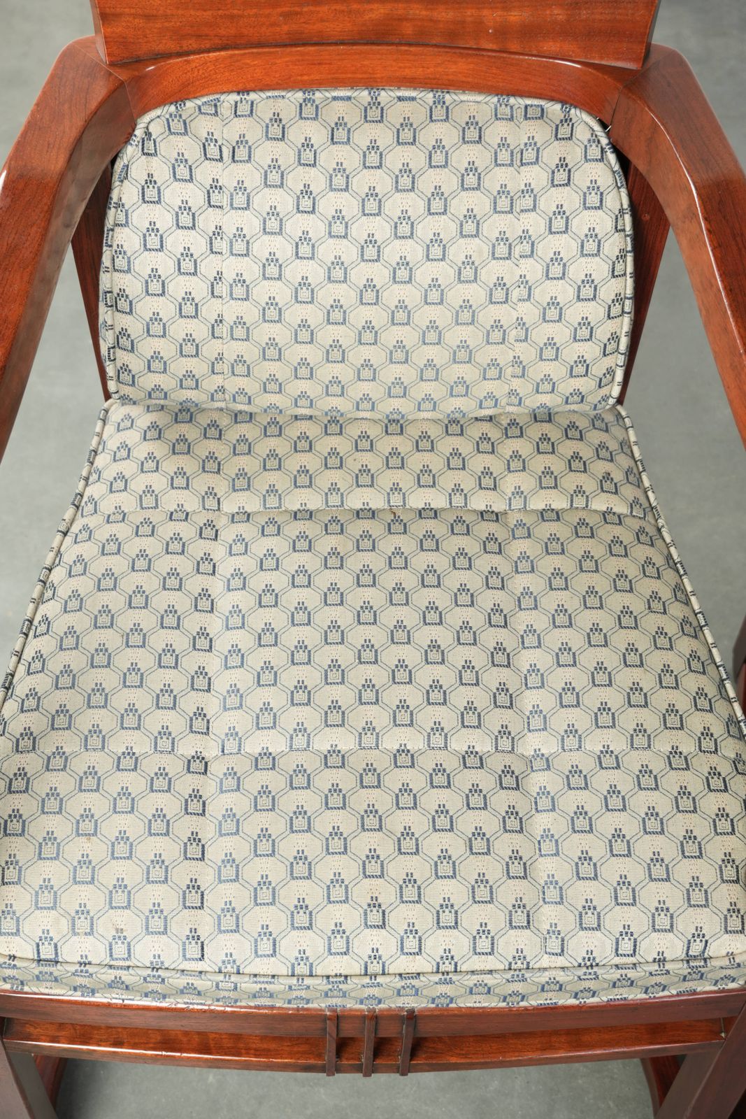 photo furniture Stunning Art Deco Design Schuitema Dining Chairs From The Decoforma Series In Very Good Condition With Luxurious Fabric Upholstery.
