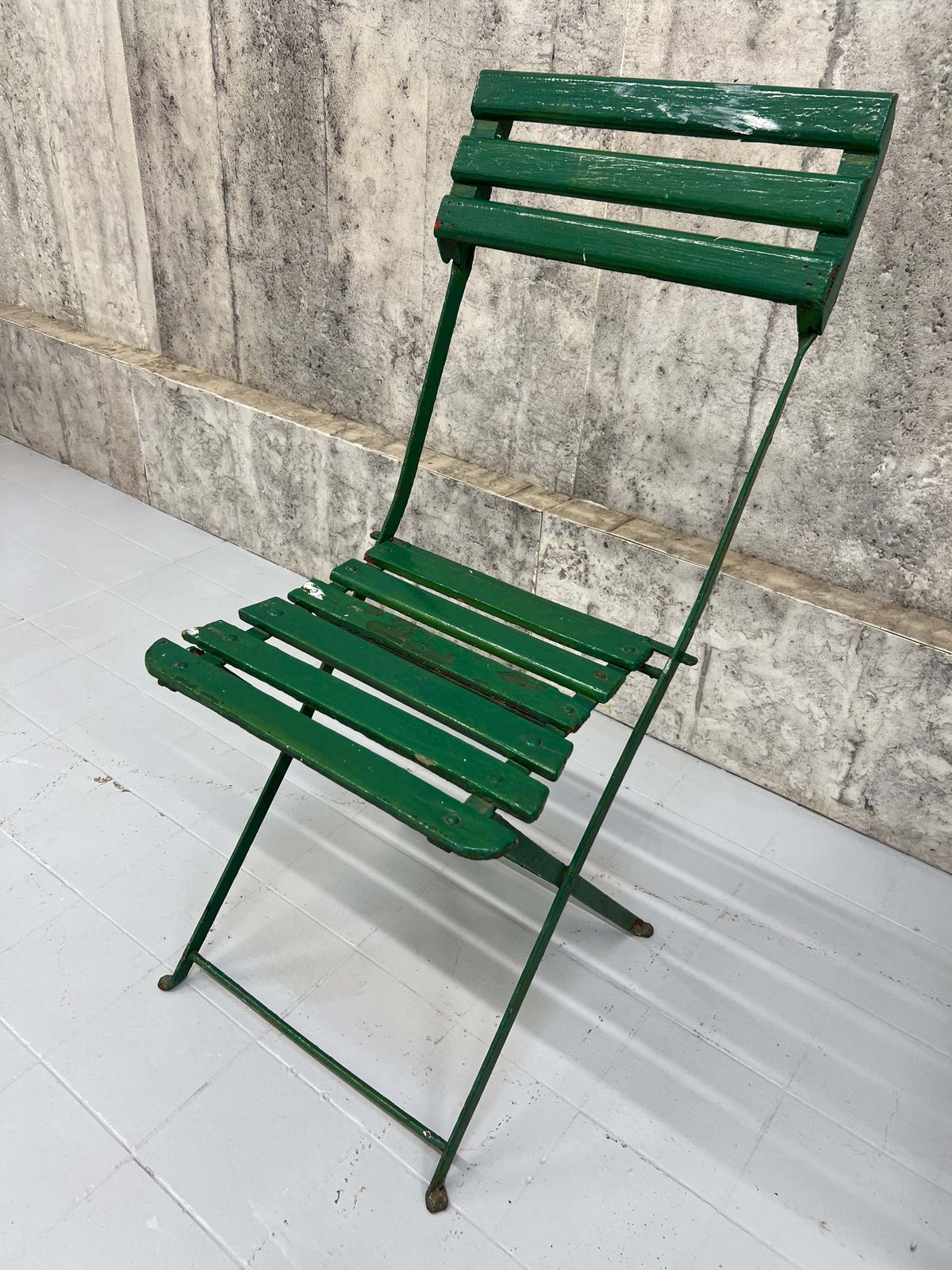 Folding Green Garden Table And Bistro Chair photo 225.0