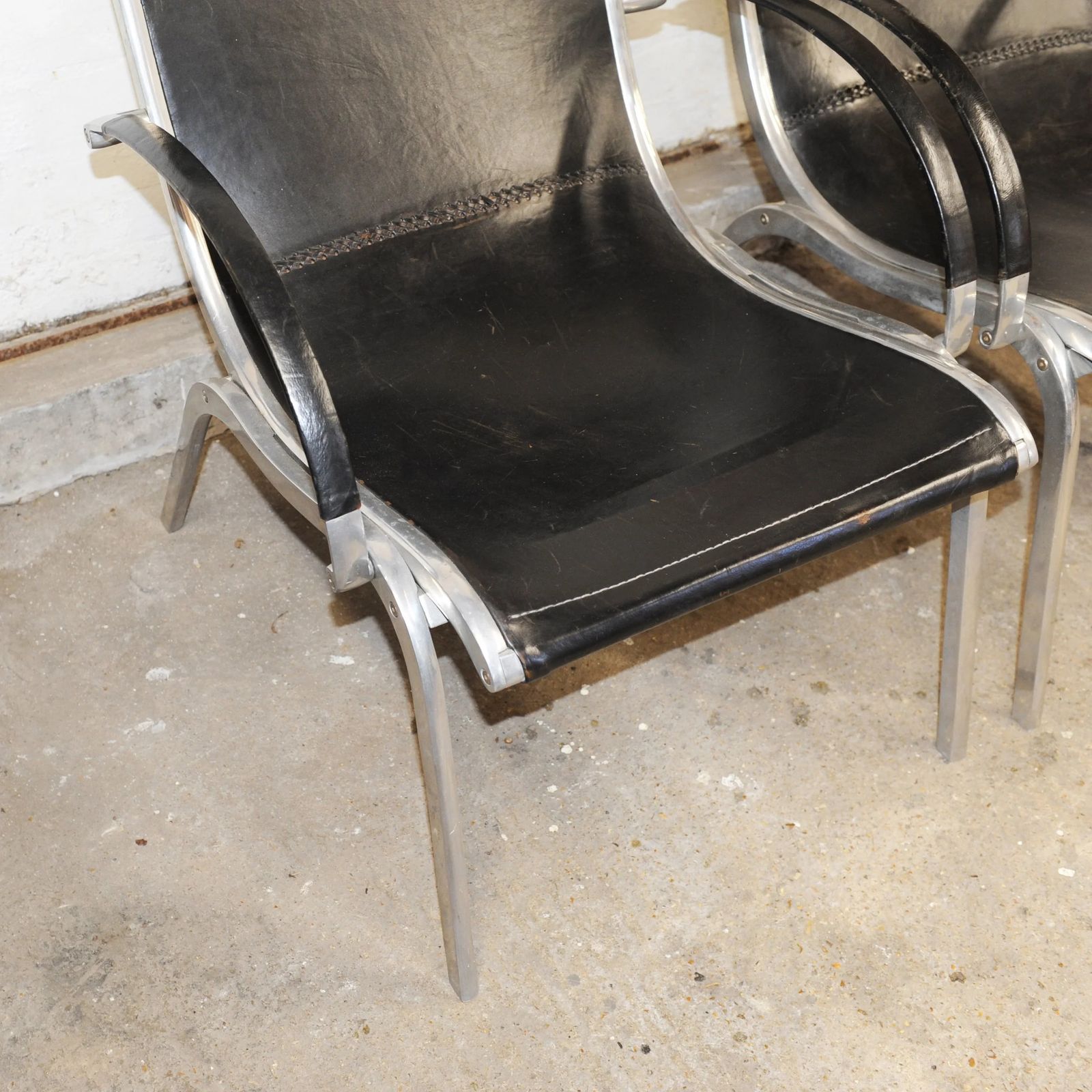 photo buy Pair Of Mid Century Leather And Aluminium Lounge Chairs By Rudolf Szedleczky, 1970s