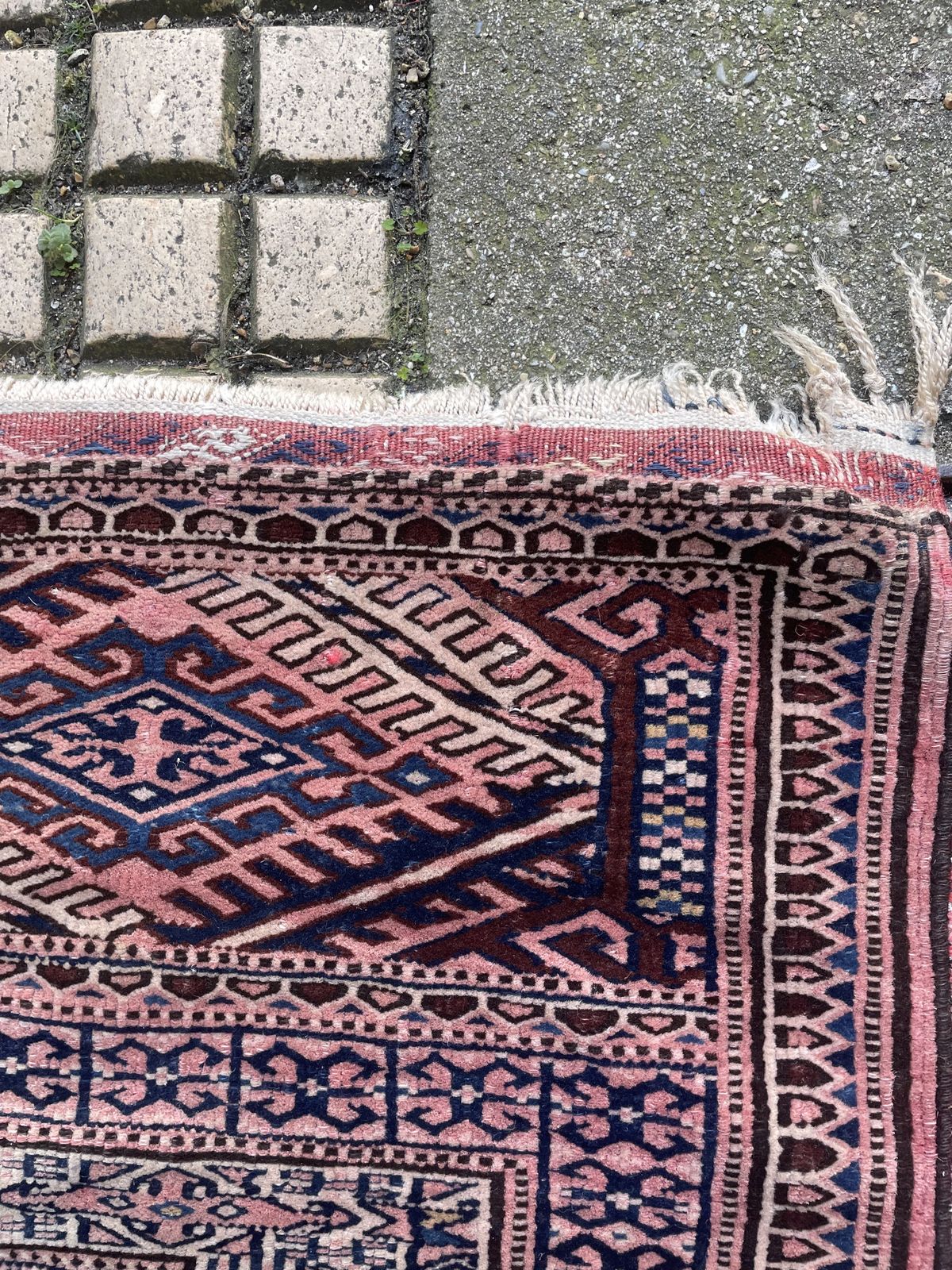 Antique Turkish  Rug 6’ X 4’, Early 20th Century photo 675.0