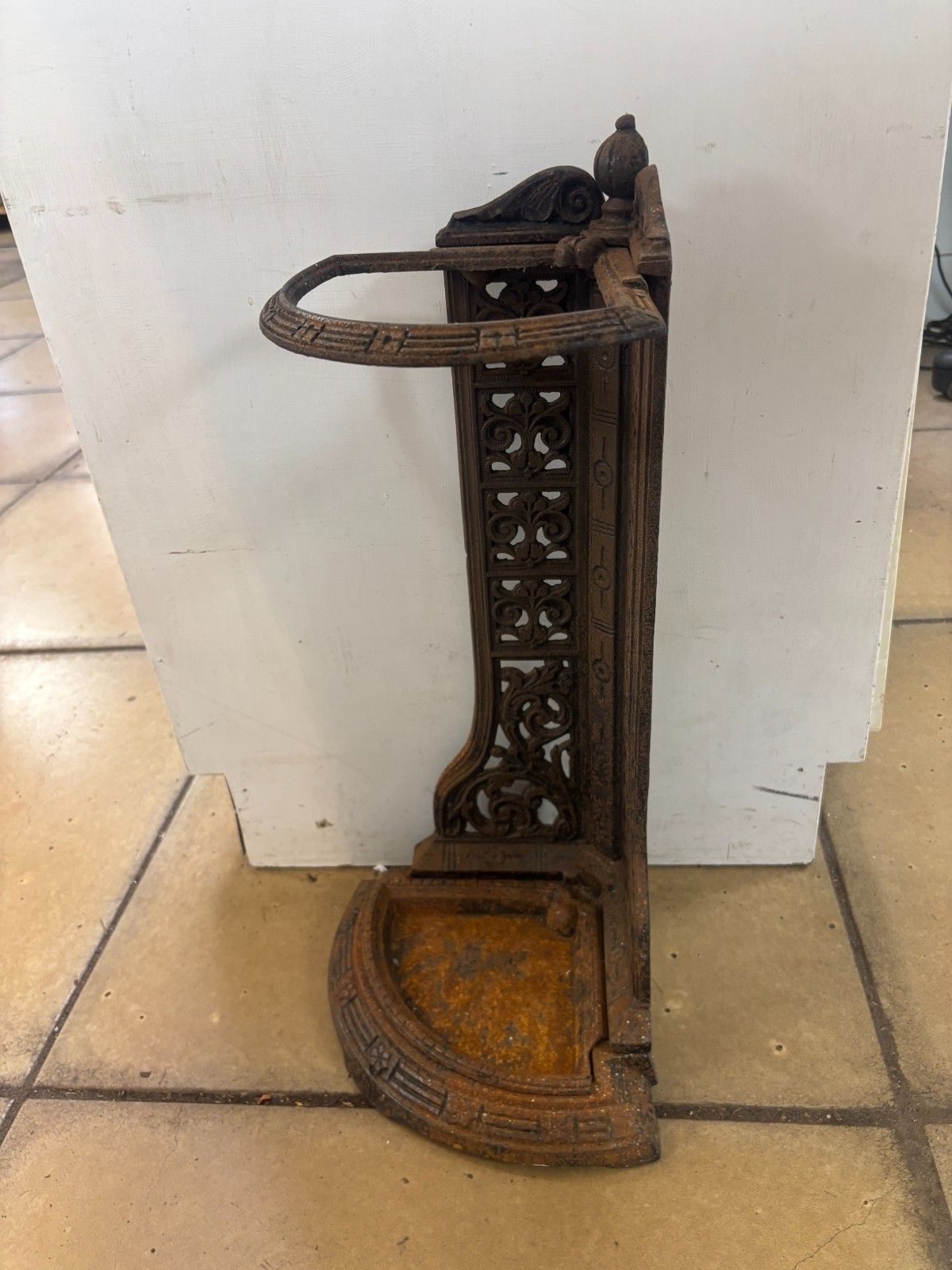 Antique Late Victorian Cast Iron Corner Umbrella/ Stick Stand With Reg Mark photo 125.0