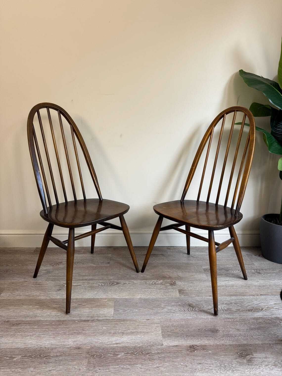 Set Of Four Ercol Windsor Quaker Dining Chairs Golden Dawn Finish Stick Back Solid Wood Chairs photo for sale