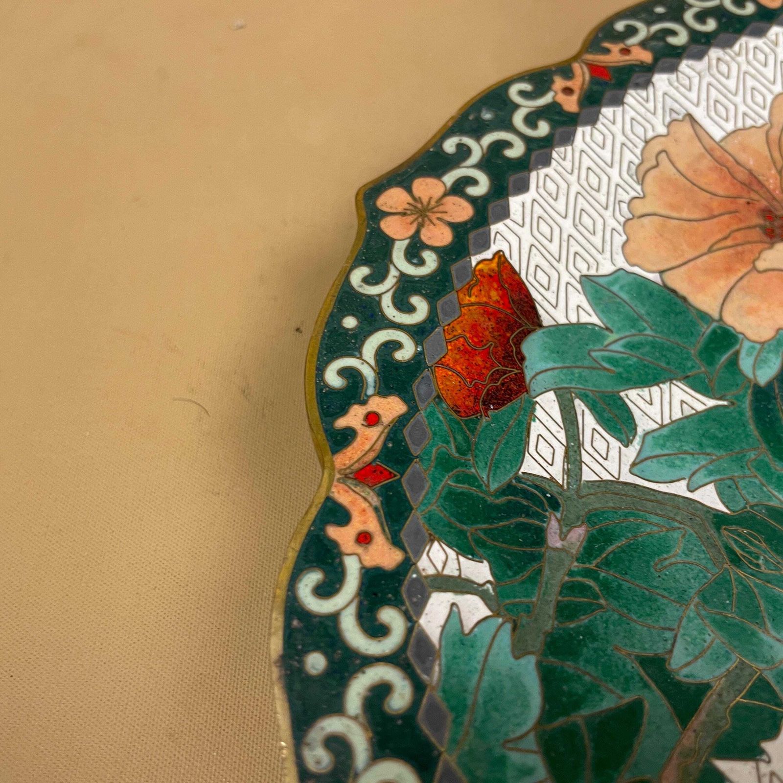 Vintage Chinese Cloisonne Plate Floral Bird Enamel Scalloped Edge Dish Oriental Decorative Charger Display Decor Blue Green photo vinterior