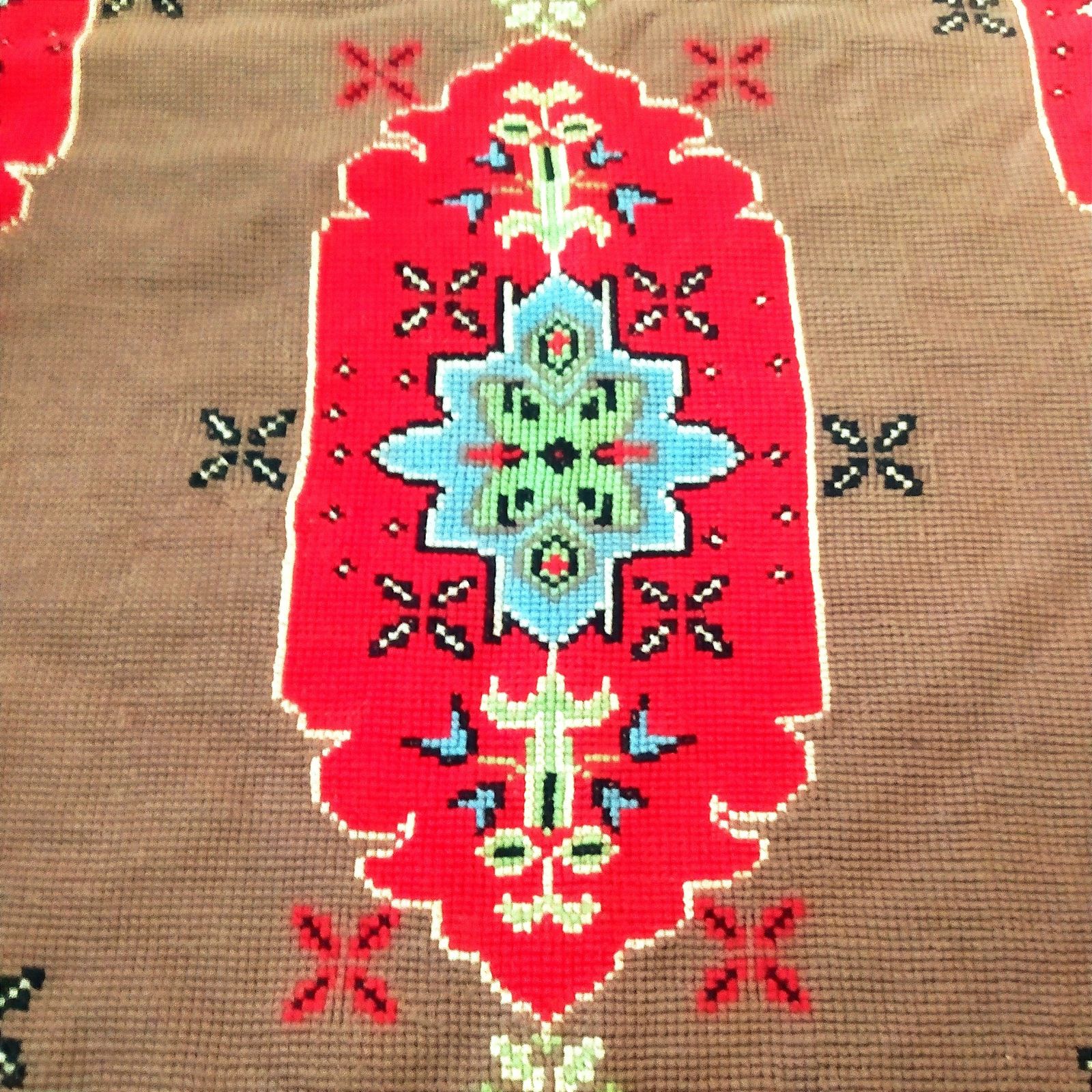 Textiles Kilim brodé au point de croix, fait main, années 1960 photo