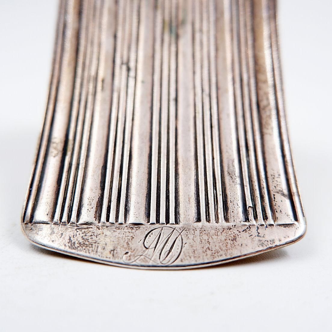 photo buy Curved Ribbed Silver Gilt Pocket Snuff Box   19th Century