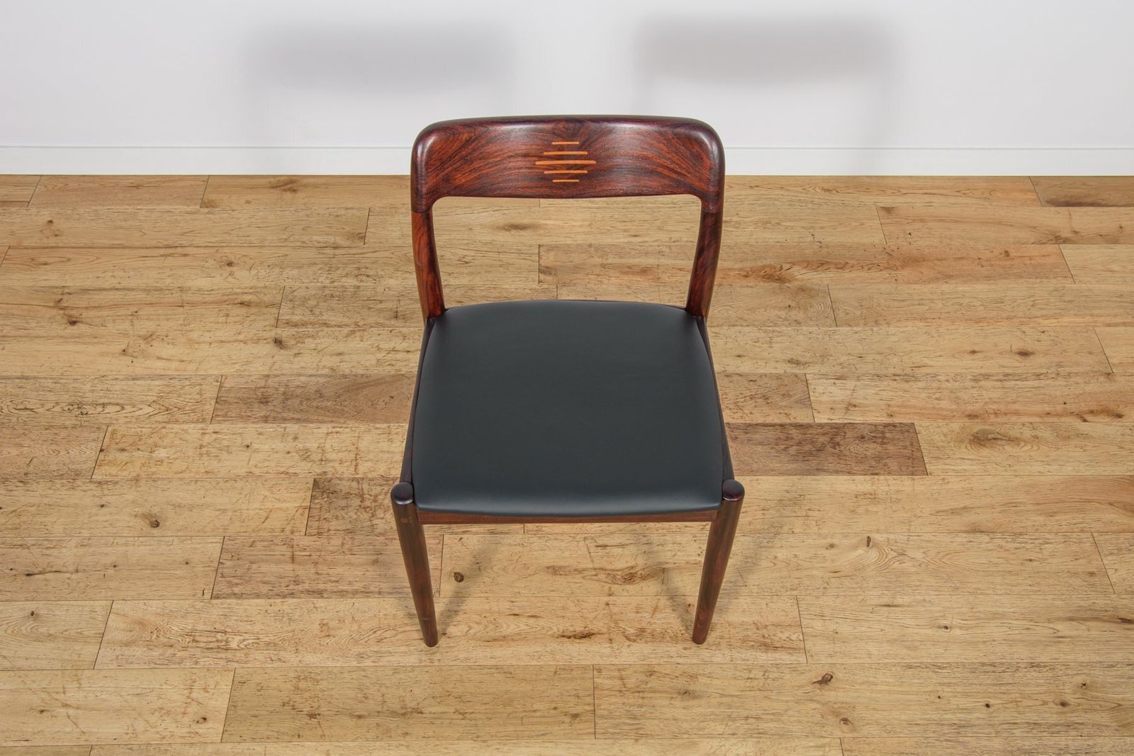 photo furniture Mid Century Danish Dining Chairs From Uldum Møbelfabrik, Denmark, 1960s, Set Of 4