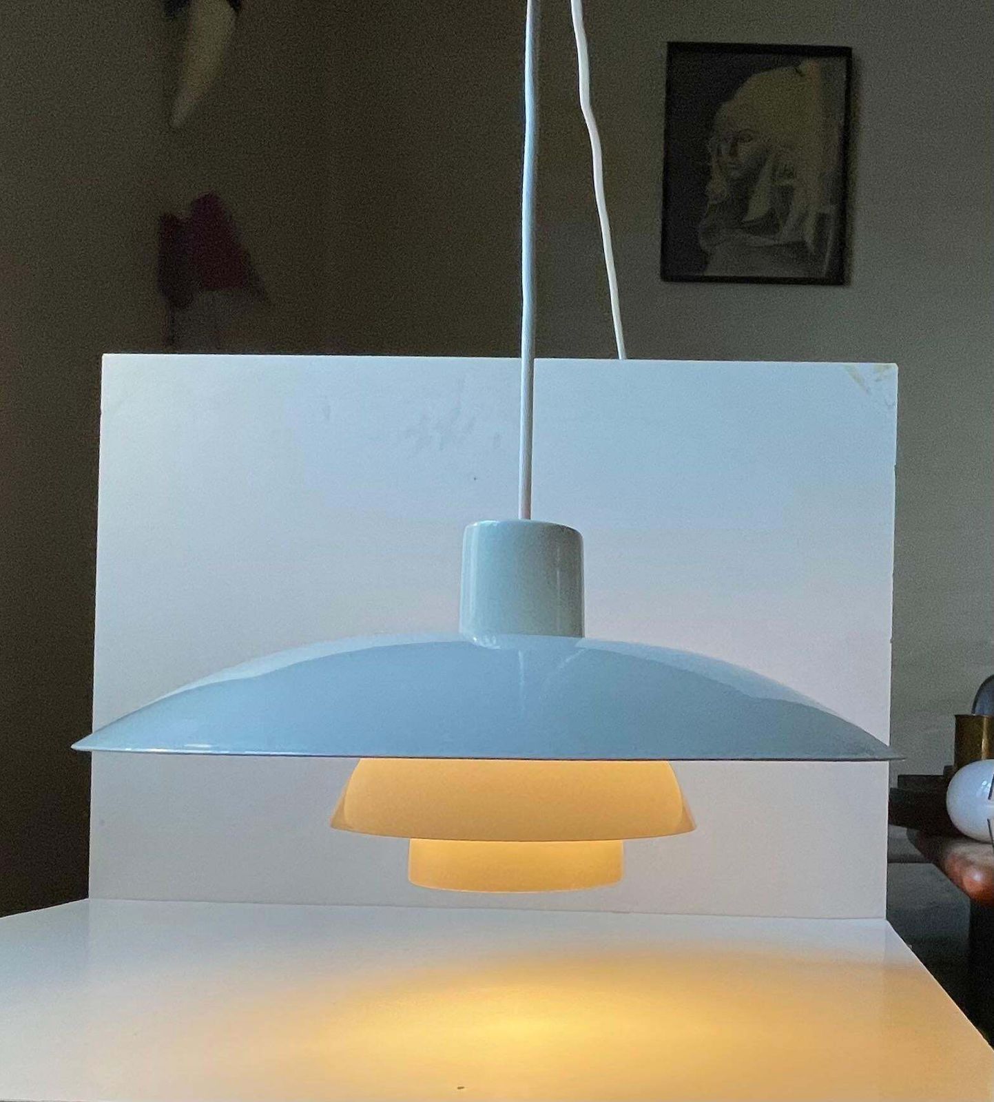 Vintage Cream White Ph4 / 3 Pendant Lamp By Poul Henningsen For Louis Poulsen photo furniture