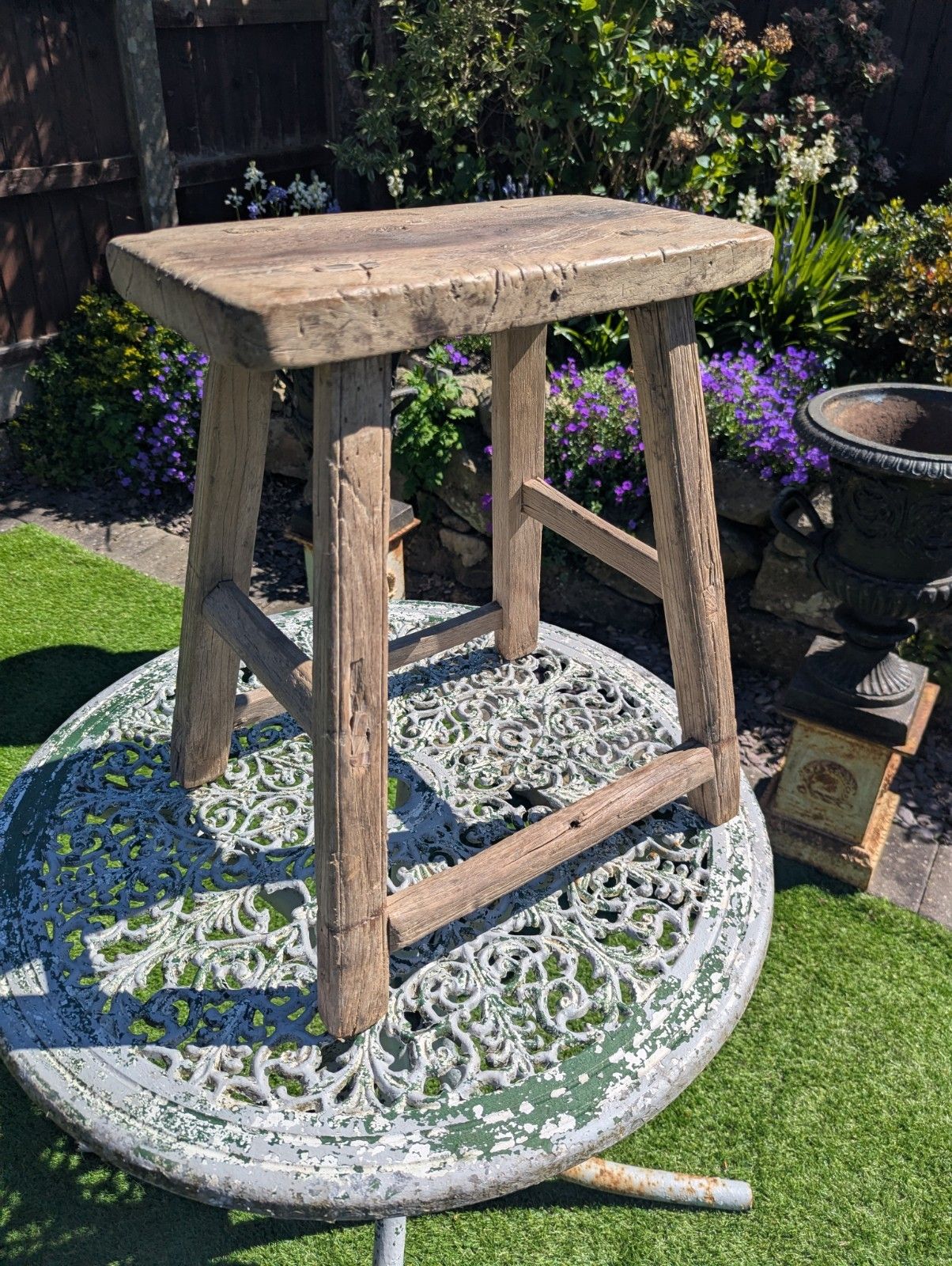 Mobilier Table / tabouret vintage rustique en orme récupéré Wolf Alice, livraison disponible 0312 photo