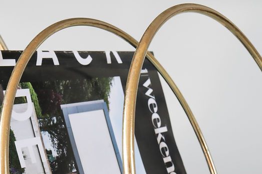 Porte-revues mid-century en forme de cygne, par Maison Jansen photo buy