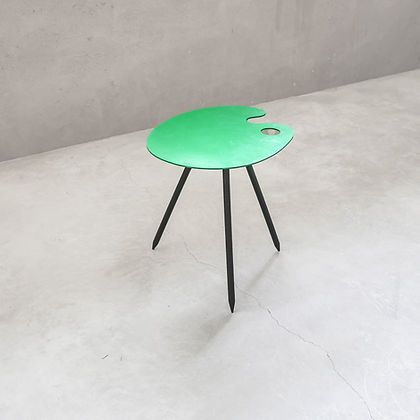 Table d'appoint par Lucien De Roeck pour Bois Manu photo furniture