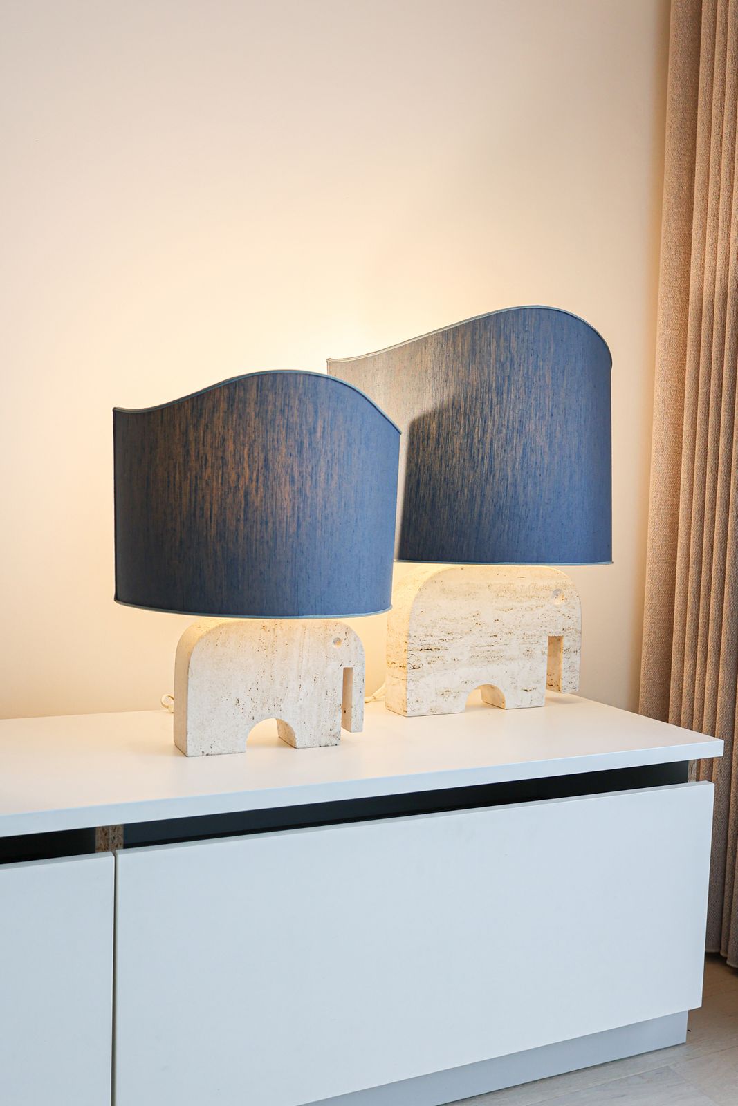 Pair Of Travertine Elephant Table Lamps By Fratelli Mannelli, Italy, 1970s. photo 2995.0