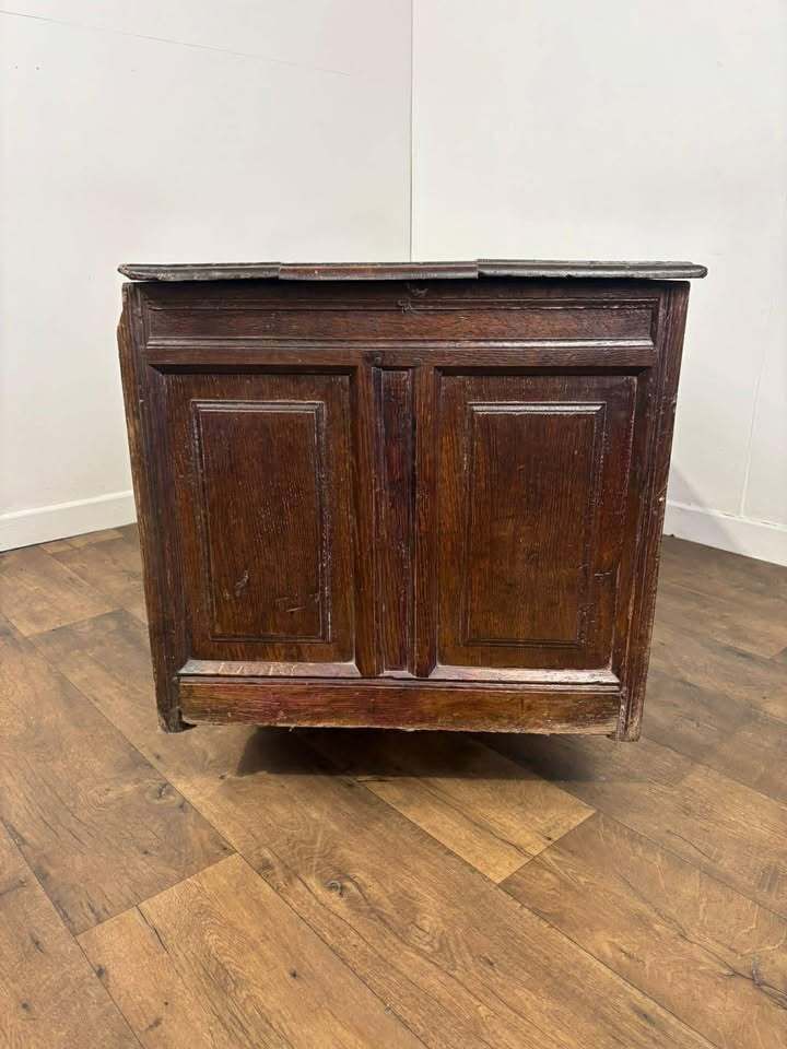 Georgian Oak Three Panel Coffer With Initials ‘Mh’ photo buy