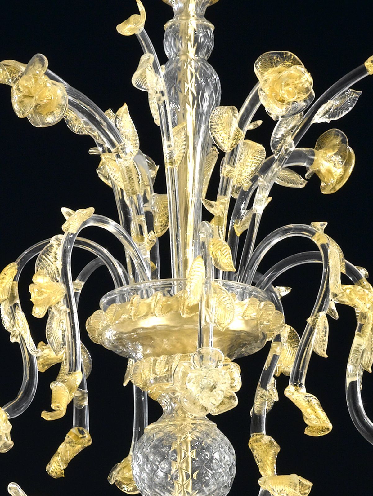 Huge Luxury Italian Chandelier With Flowers And Leaves Murano Glass photo 35658.0