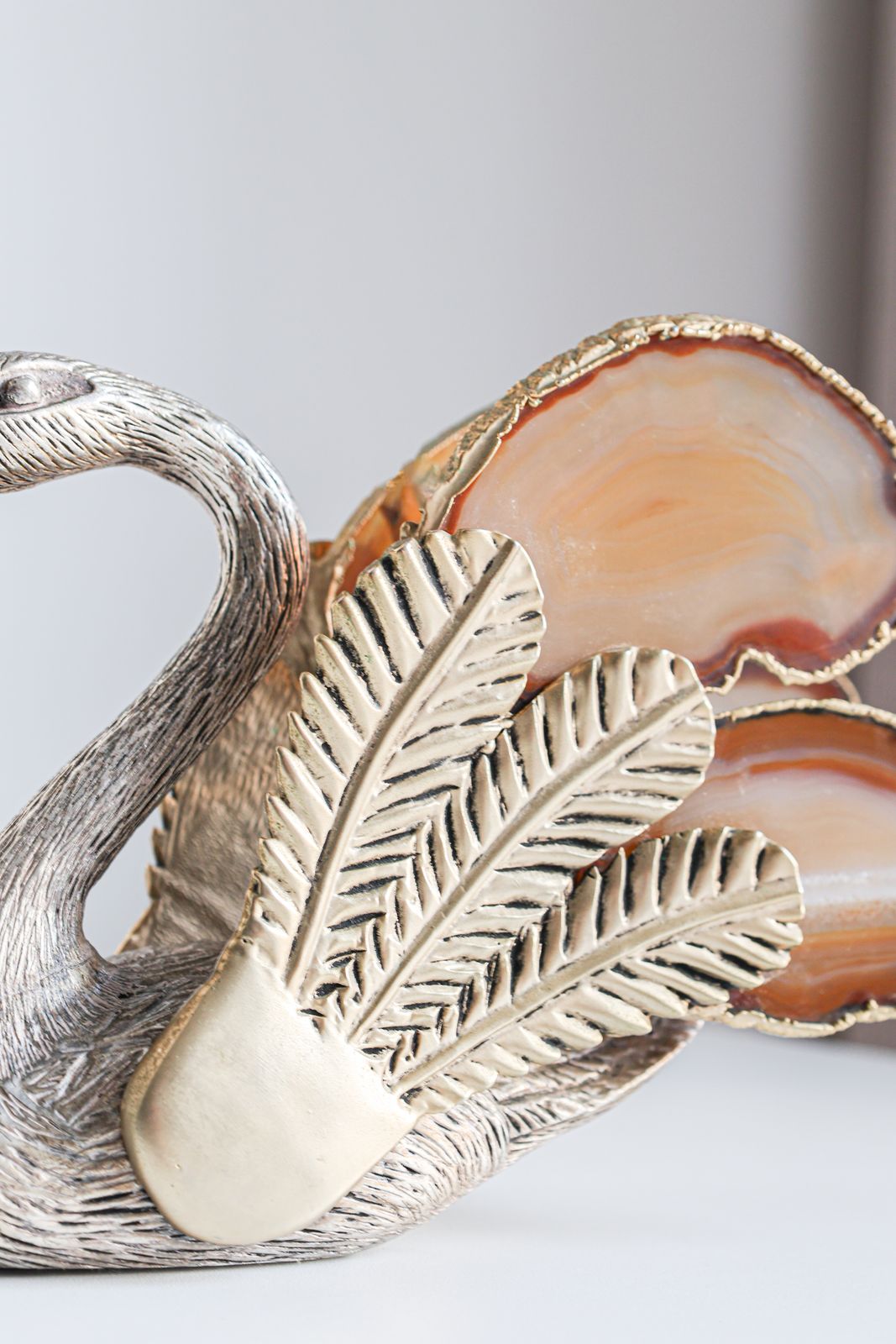 Sculpture cygne en bronze et agate par Fondica, années 1970. photo furniture