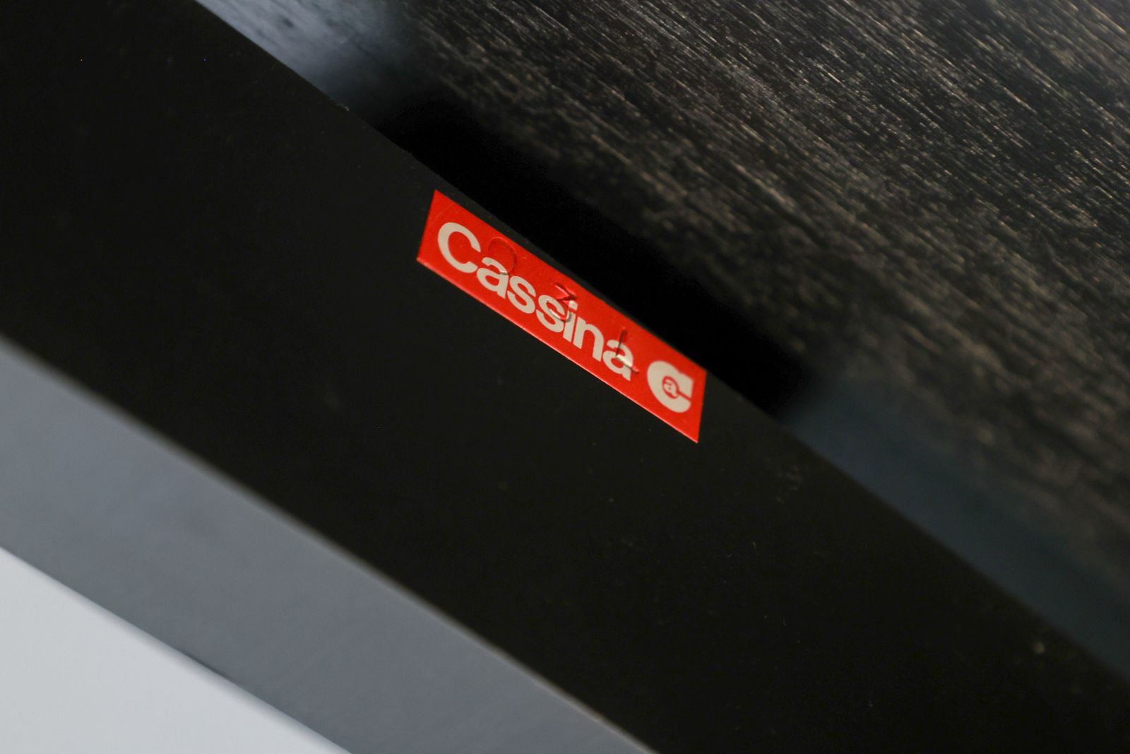 Francesco Binfaré voor Cassina eetkamerstoelen photo for sale