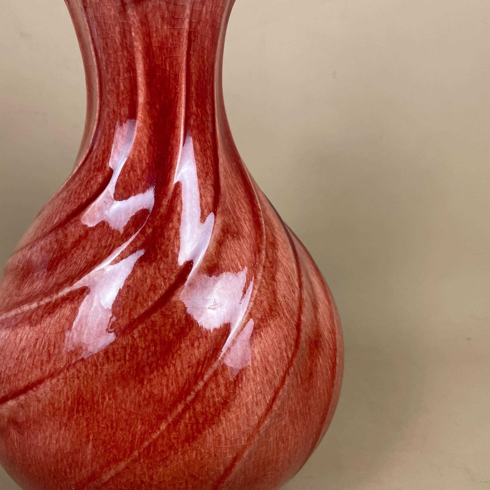 Ceramic Table Lamp Light Red Glaze Twisted Swirl Design Round Glaze Finish Porcelain Bedside Baluster Vase Antique Vintage Statement photo 115.0
